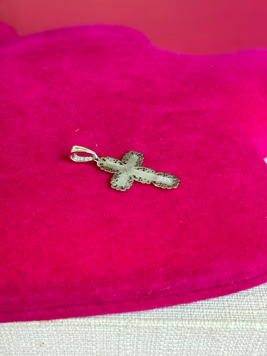 De-Ani Sterling Silver Rhodium-Plated Polished Lace Border Latin Cross Pendant