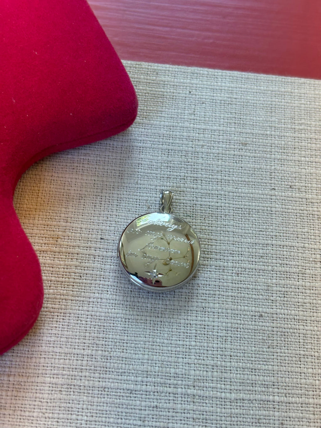 Sterling Silver Rhodium plated 20mm Diamond Always On My Mind Round Locket