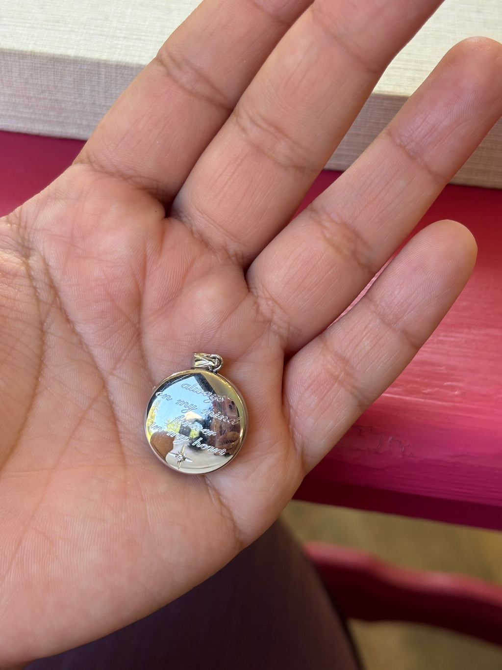 Sterling Silver Rhodium plated 20mm Diamond Always On My Mind Round Locket