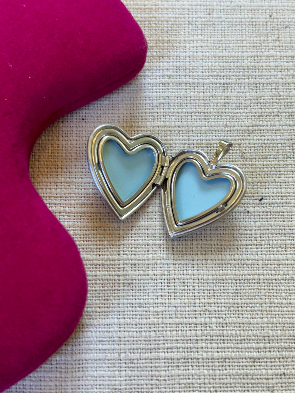 Sterling Silver Rhodium-plated Forever In My Heart Locket