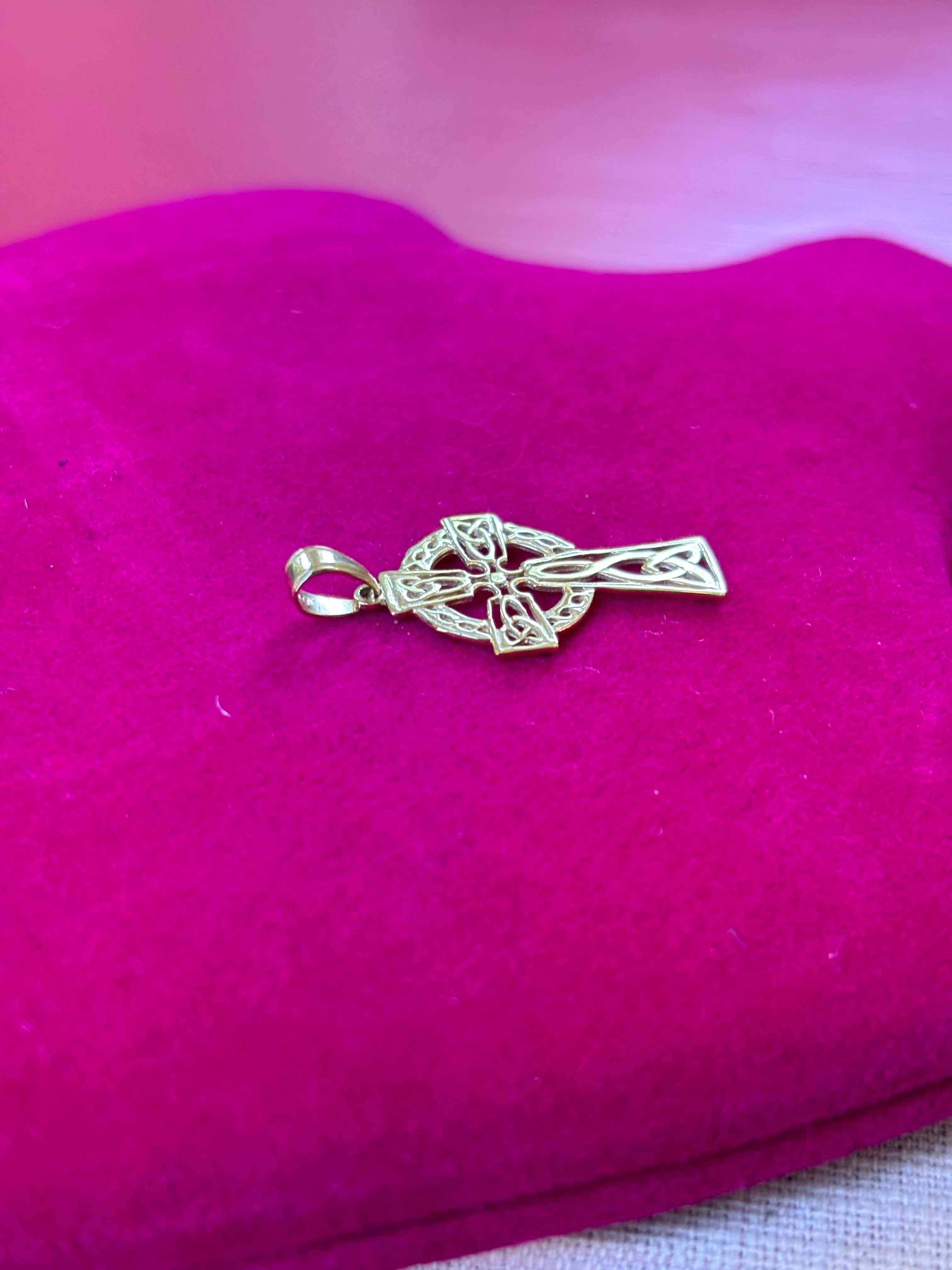10K Polished Celtic Cross Pendant