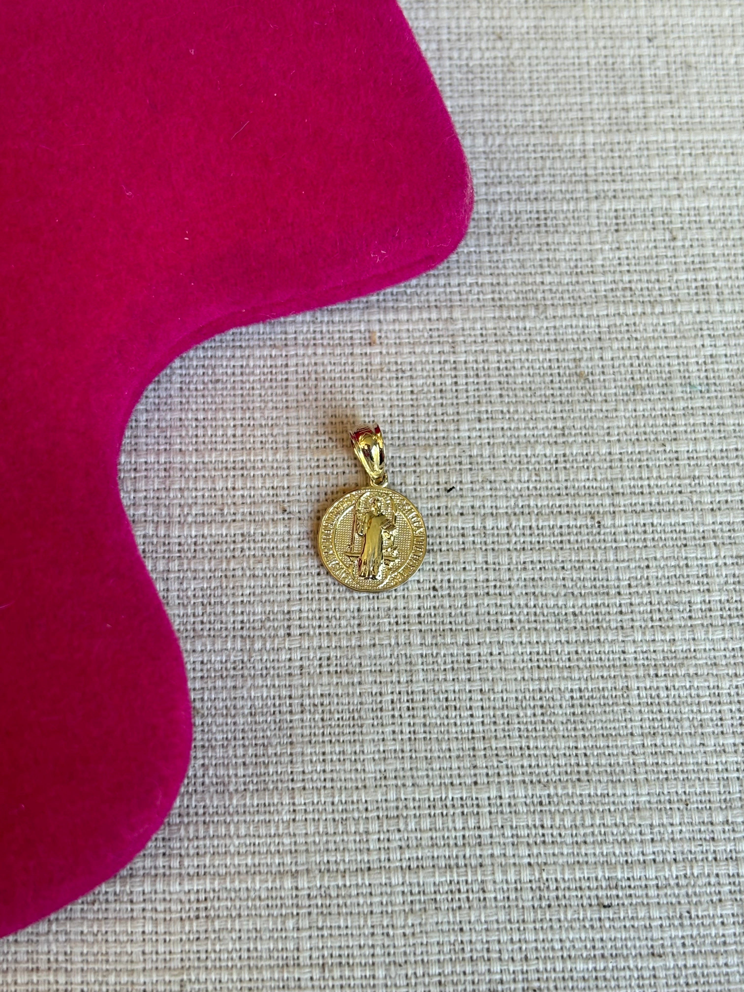 10k San Benito 2 Sided Round Small Pendant