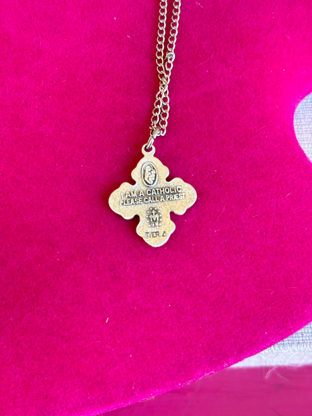 Sterling Silver 21x17.2 mm Four-Way Cross 18" Necklace