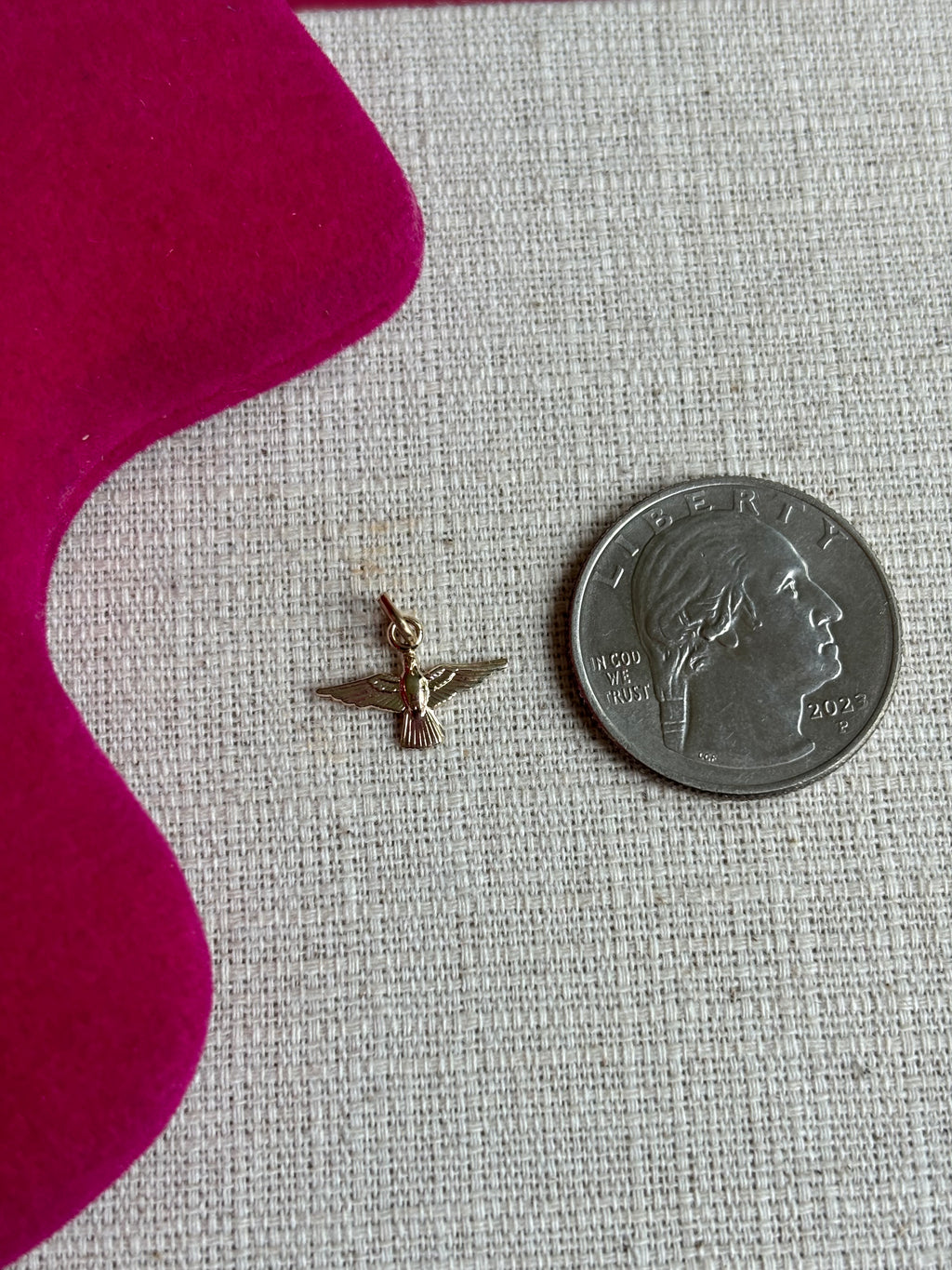 14K Yellow Gold 14x10 mm Dove Pendant
