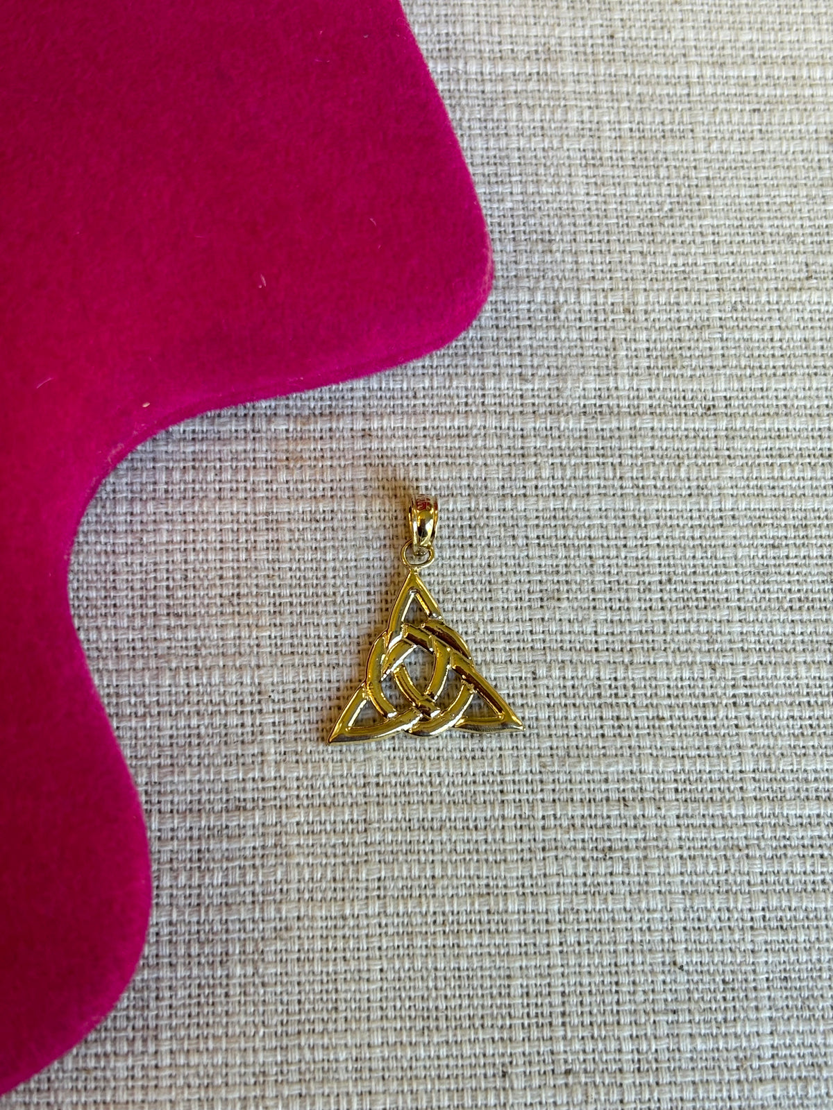 14k Small Celtic Trinity Knot Charm
