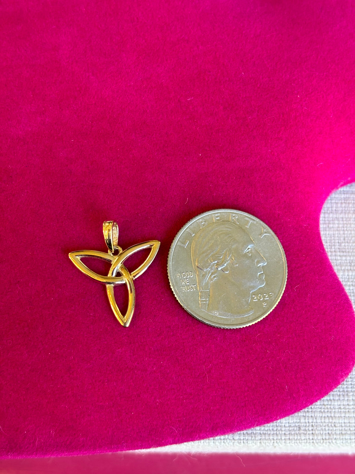 14K Trinity Celtic Symbol Charm