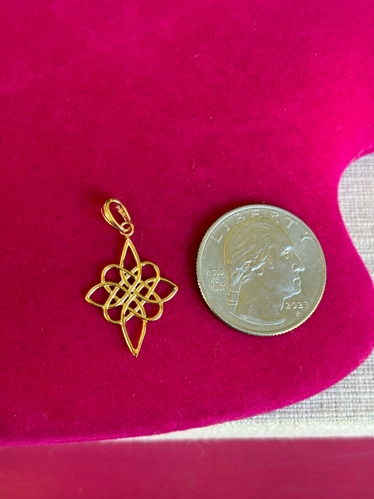 14K Celtic Knot Pendant