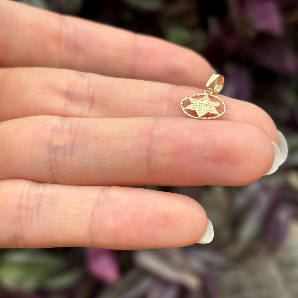 14k Gold Judica Star of David Magan Star Circle Frame Charm Pendant