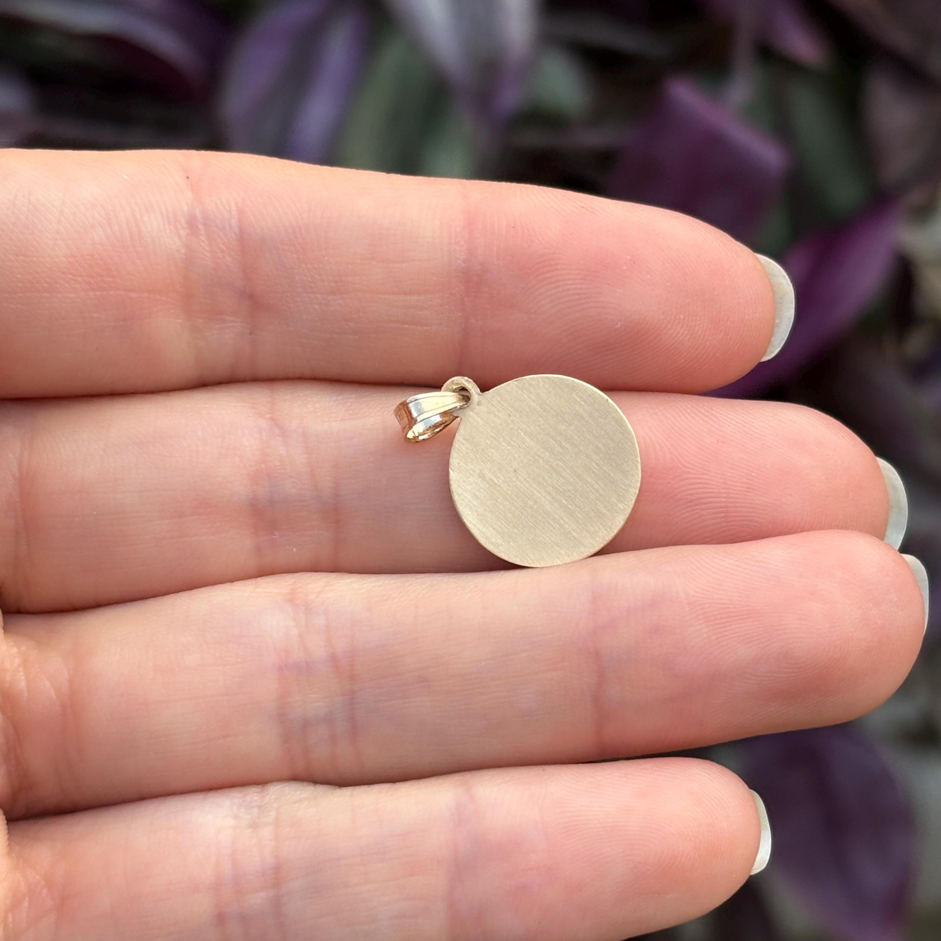 14k Gold St Peregrine Round Medal Pendant 15mm