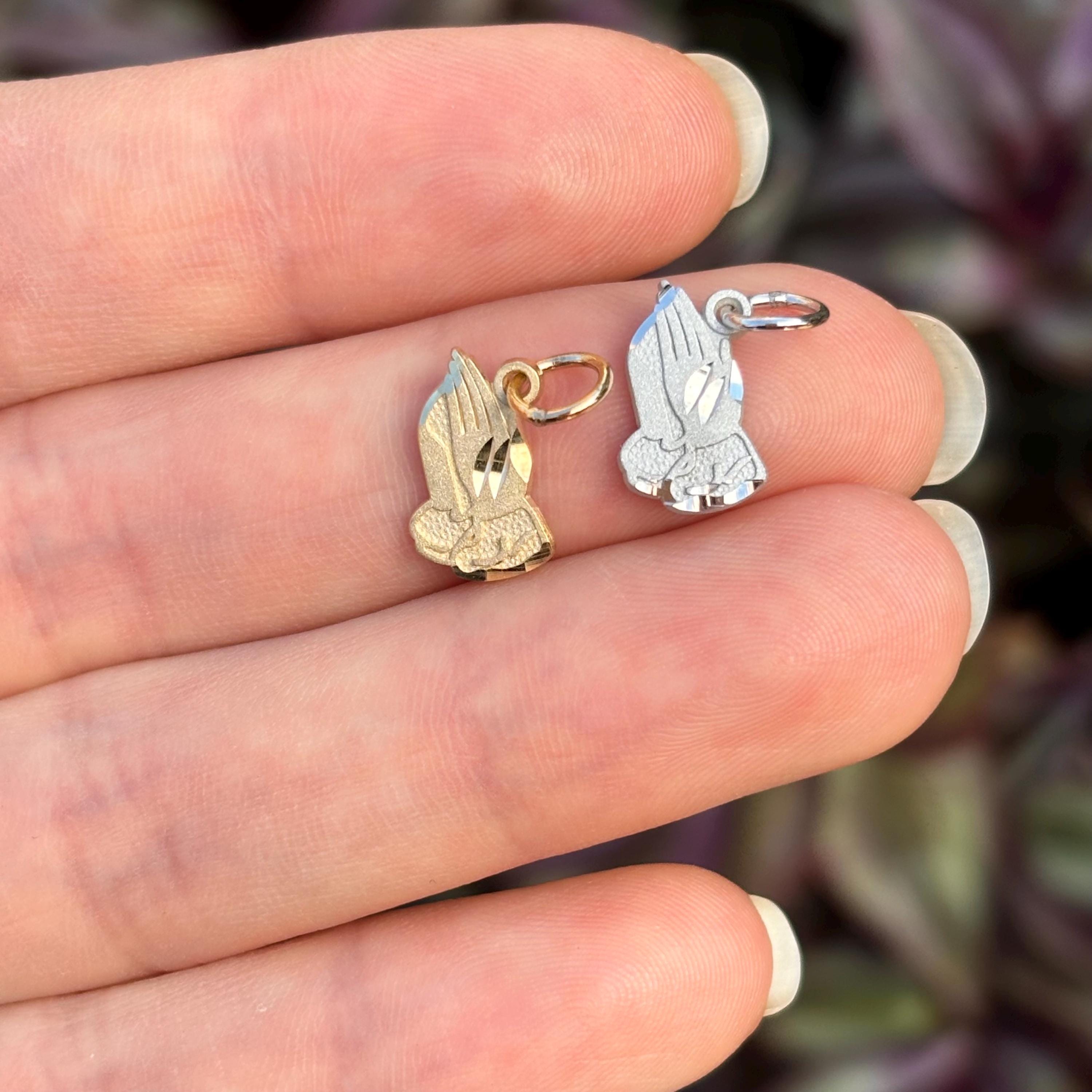 10k Gold Praying Hands Matte Charm Pendant
