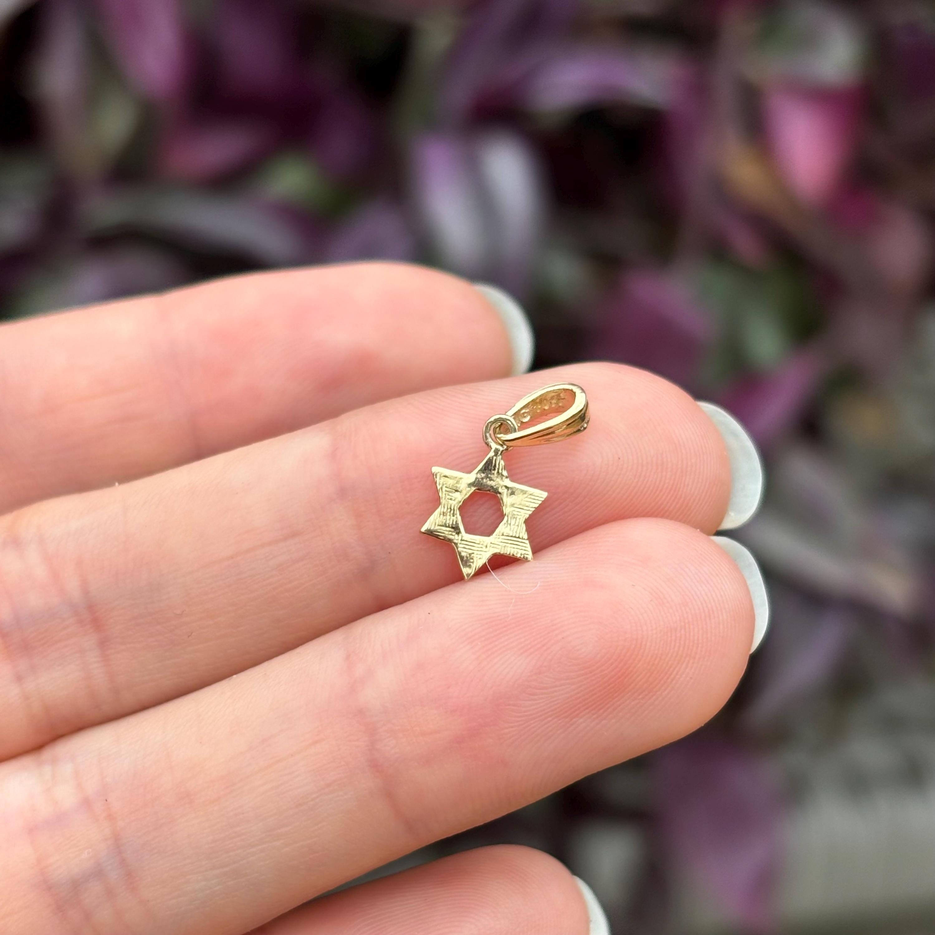 10k Gold Judica Star of David Magan Swirl Star Charm Pendant