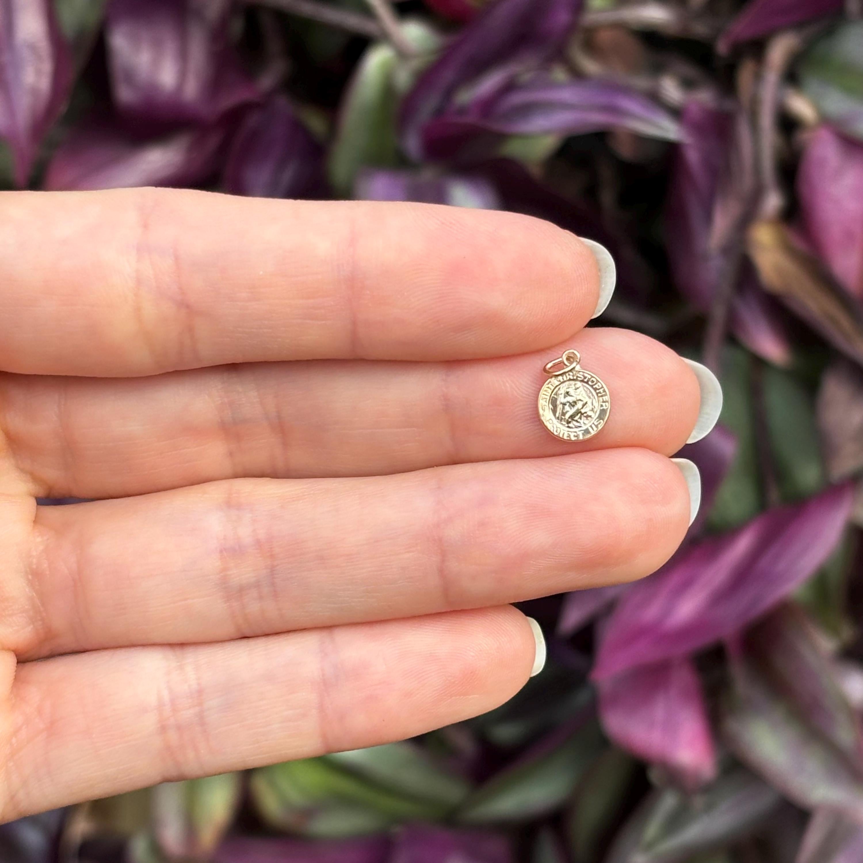 14k Gold St Christopher Round Medal Charm Pendant Mini