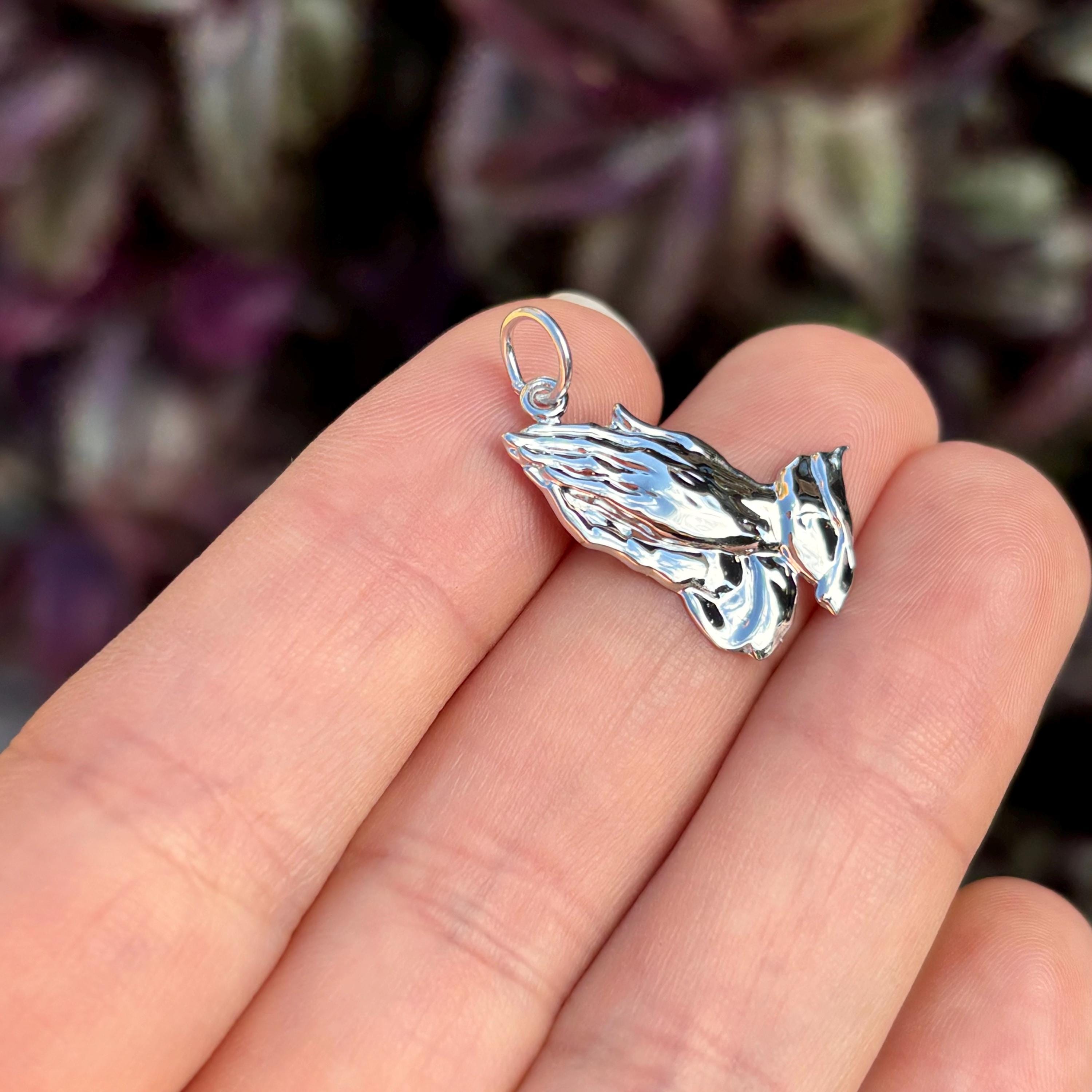 14K White Gold Praying Hands Pendant