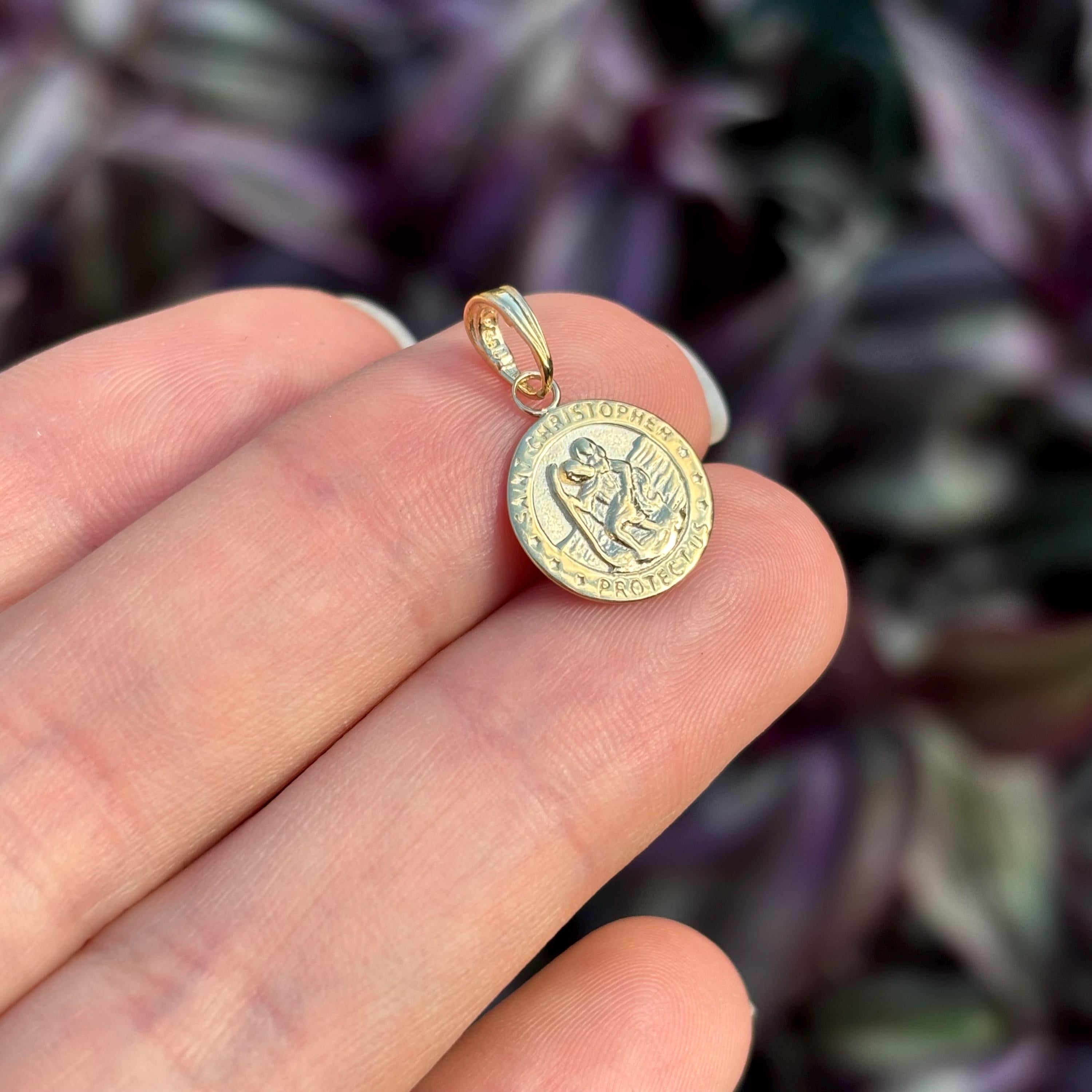 10k or 14k Gold St Christopher Round Medal Charm Pendant