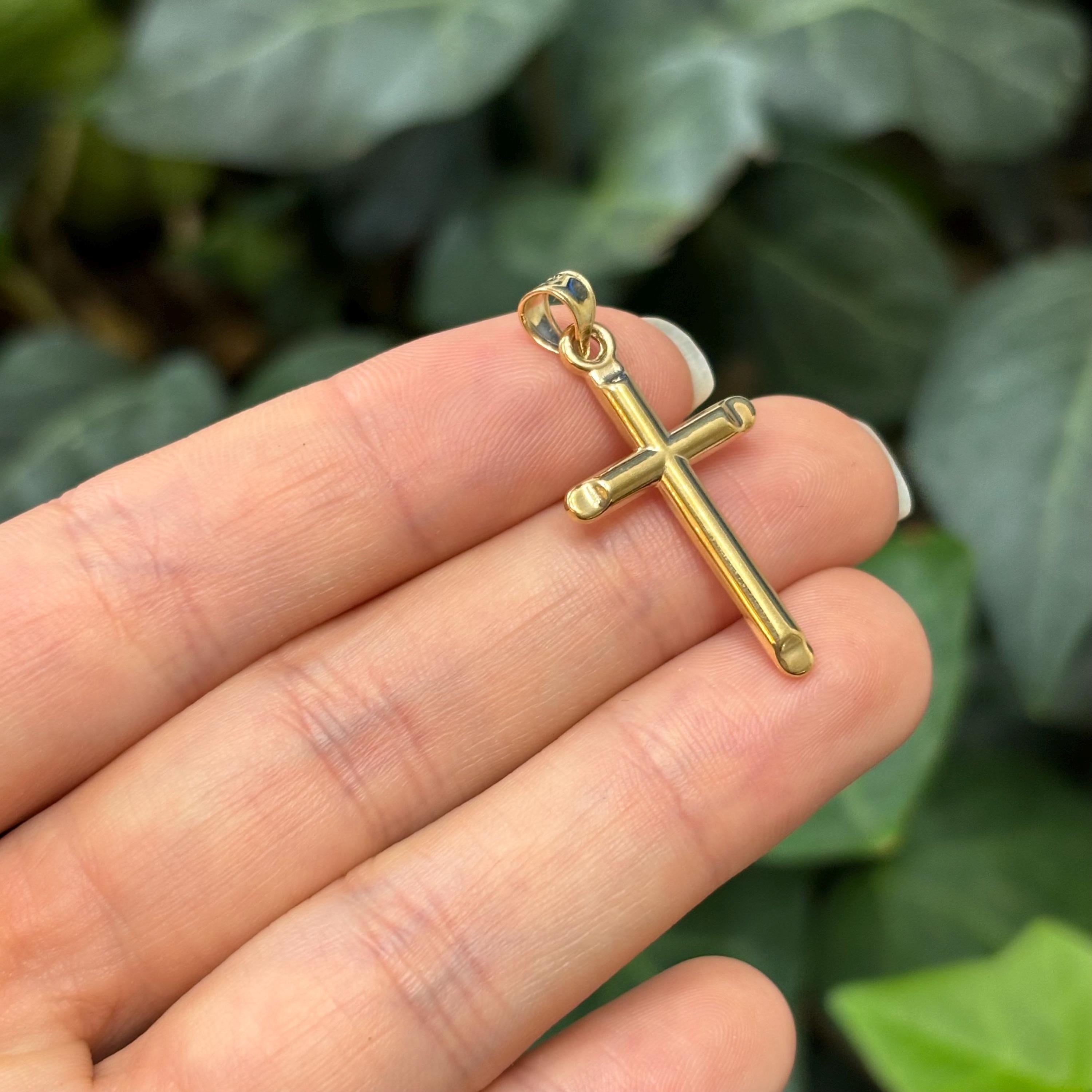 14k Gold Cross Pinched Ends Pendant