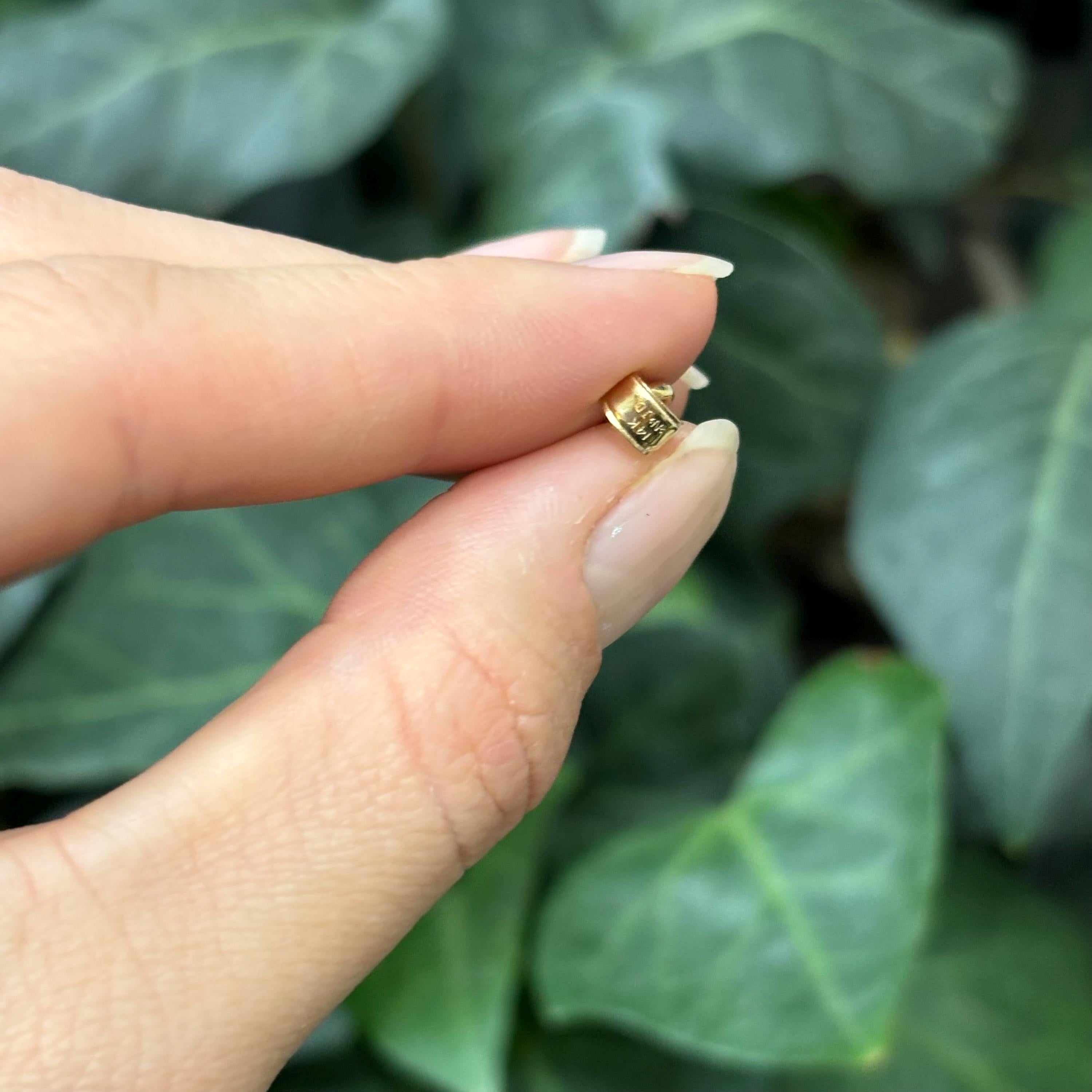 14k Gold Cross Pinched Ends Pendant