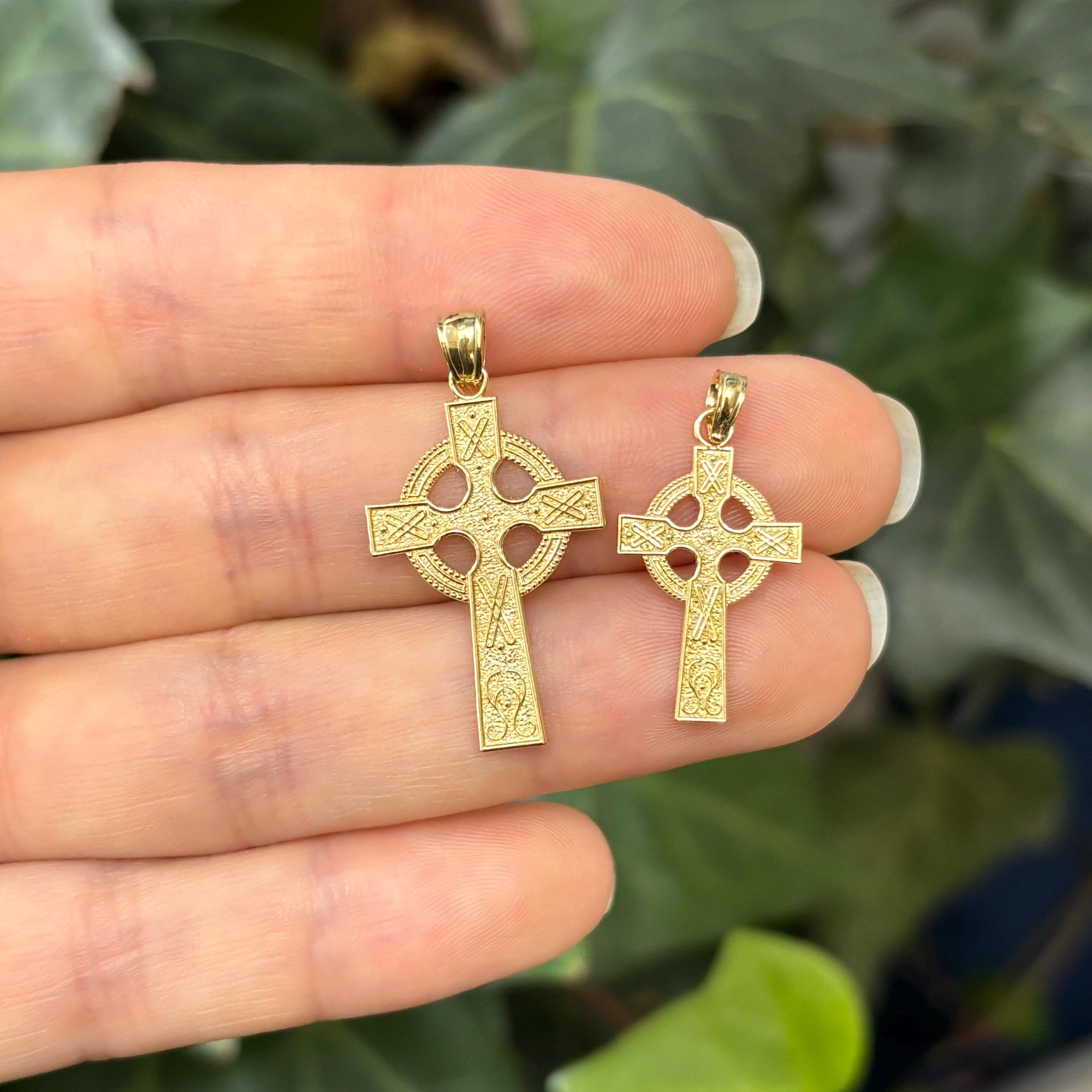 14k Gold Celtic Circle Textured Cross Charm Pendant