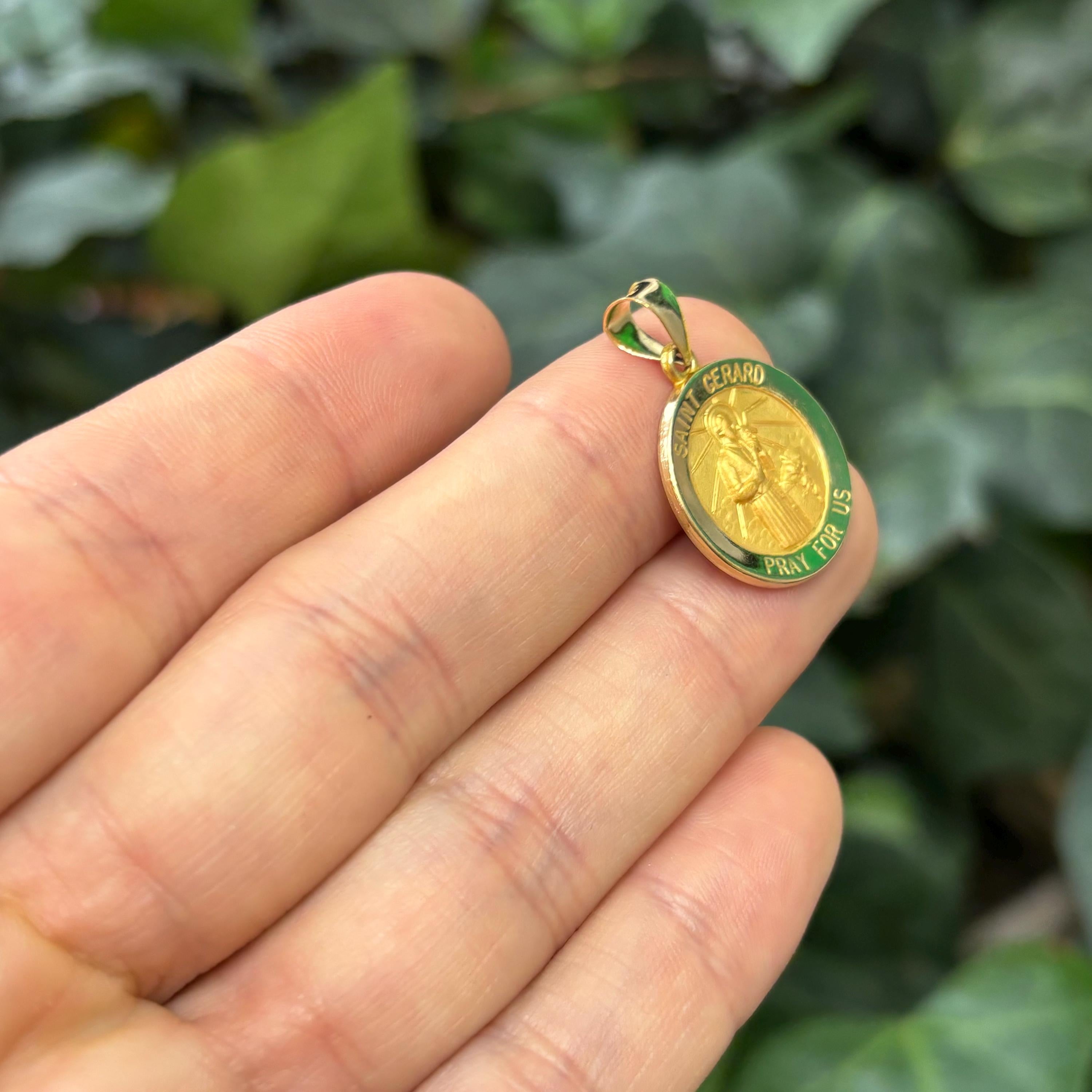 14k Gold St Elizabeth Seton Satin Medal Pendant Hollow 18mm