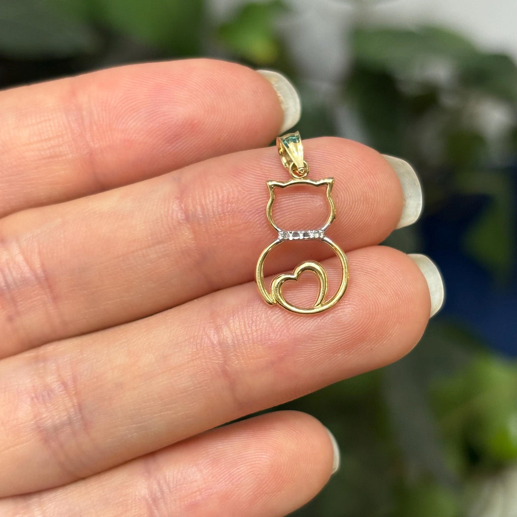 14K Yellow Gold Cut Out Cat Kitten Detailed Charm Pendant with Heart