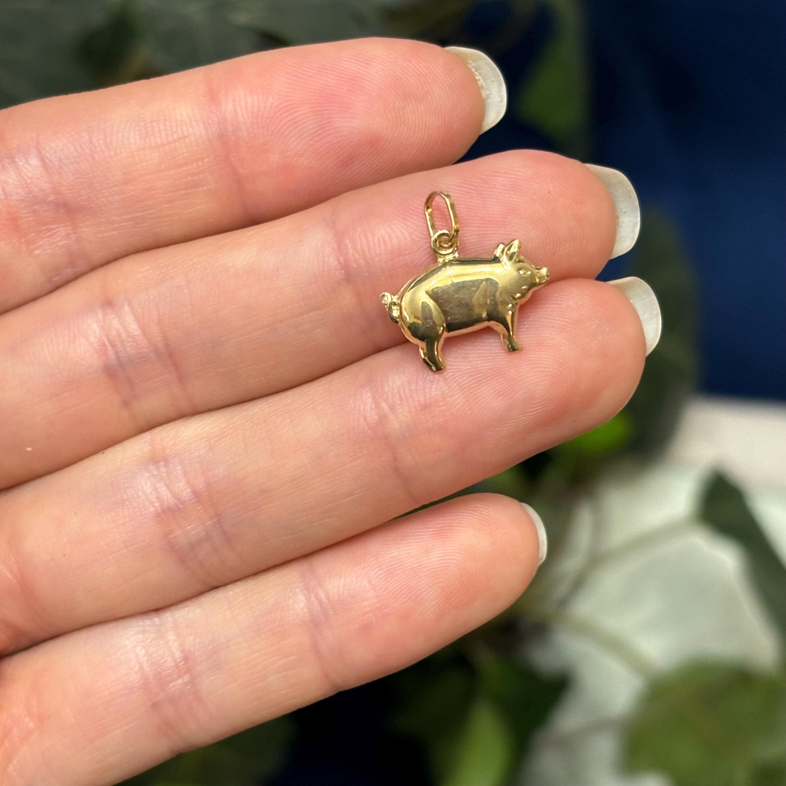 14K Yellow Gold Puffed Pig Hog Detailed Charm Pendant
