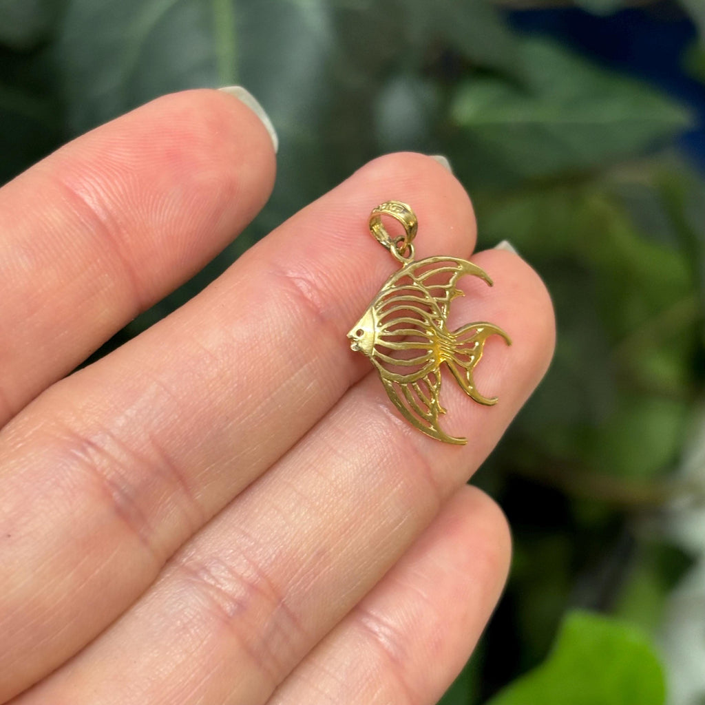 10K Yellow Gold Angelfish Cut Out Giligree Detailed Charm Pendant