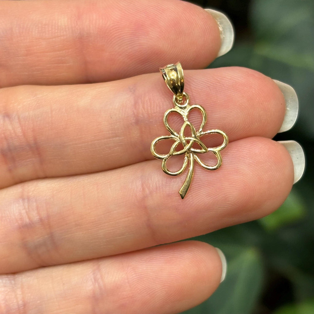 14K Yellow Gold Irish 3 Leaf Clover Shamrock Trinity Design Detailed Charm Pendant