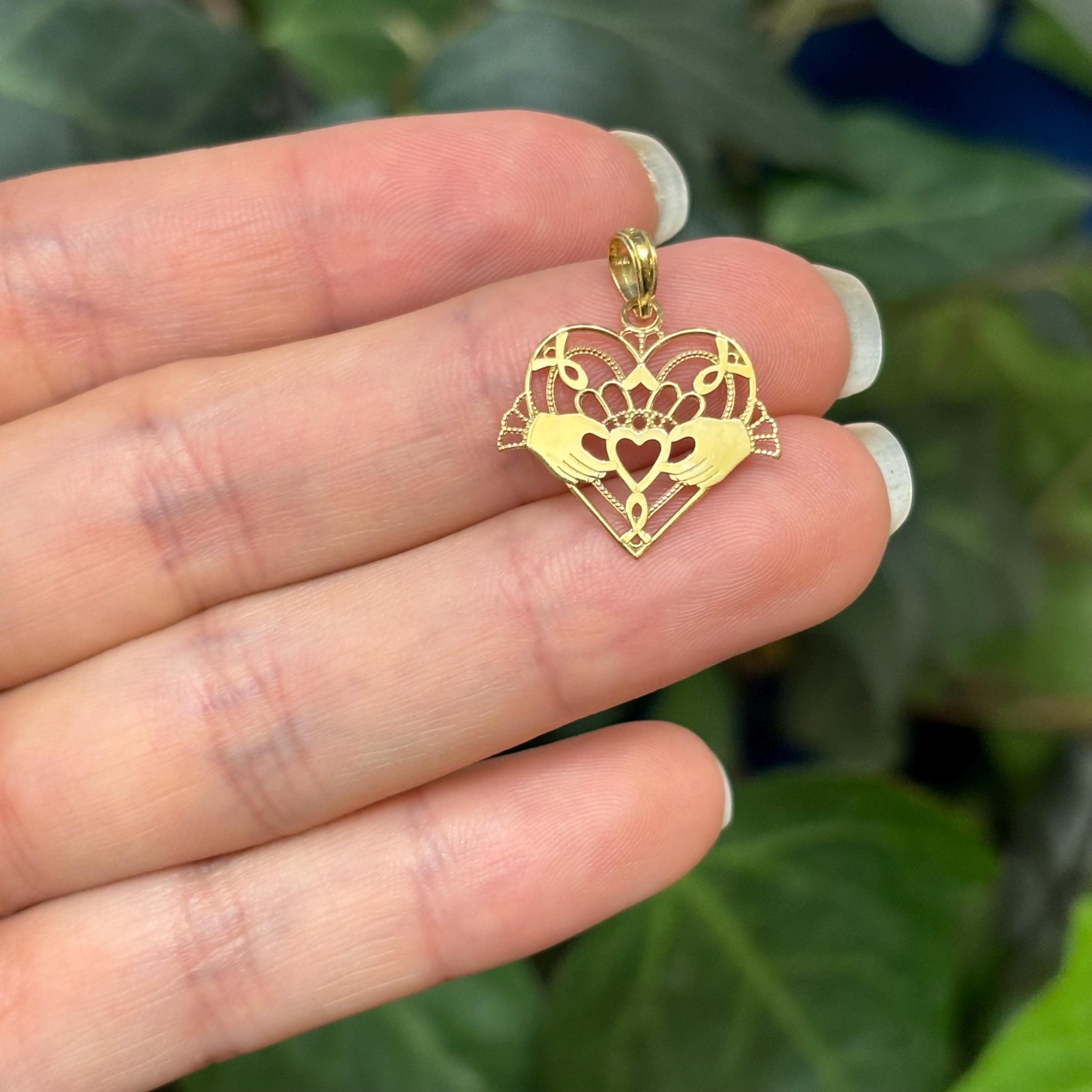 10K Yellow Gold Irish Claddagh Heart Filigree Design Detailed Charm Pendant