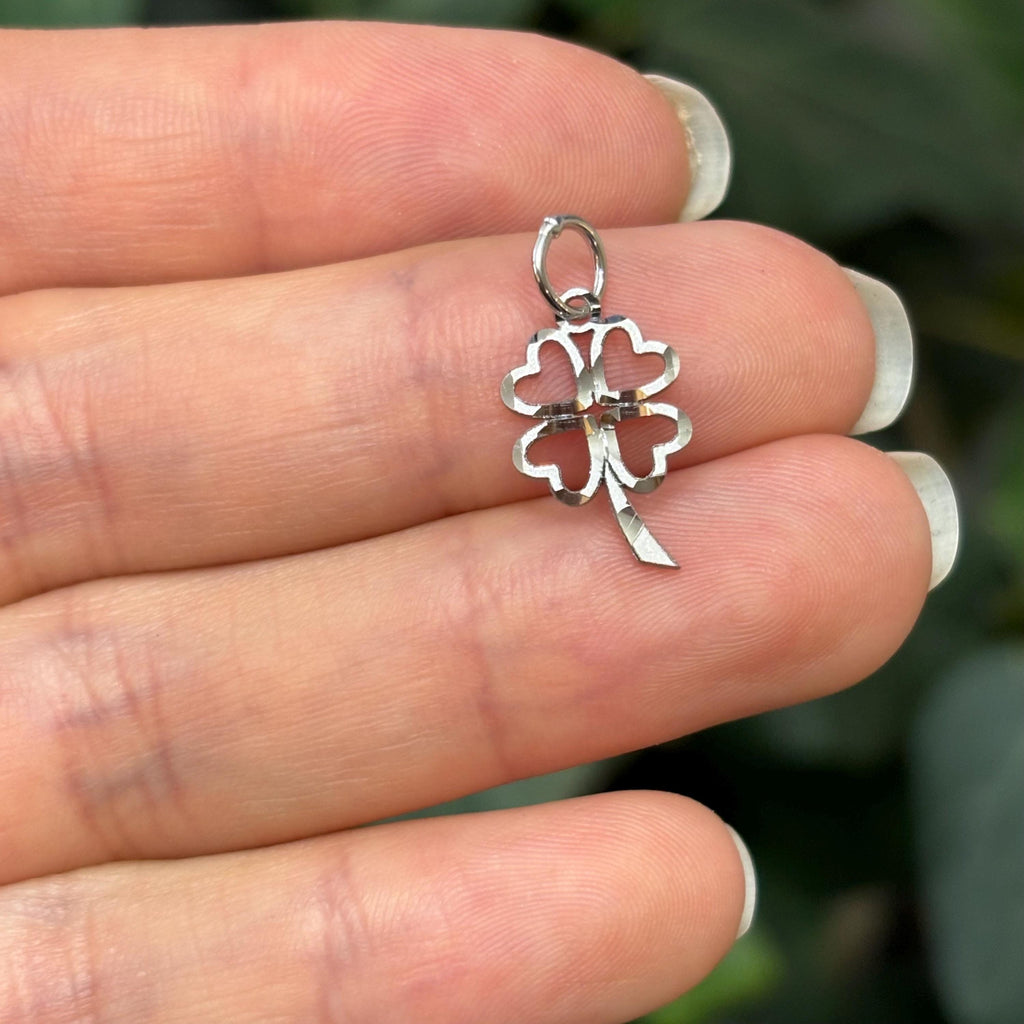 10k White Gold Irish 4 Leaf Clover Shamrock Heart Design Detailed Charm Pendant