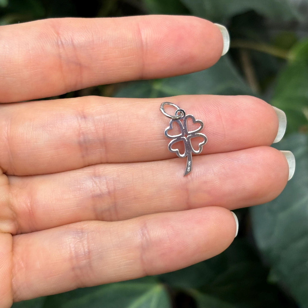 10k White Gold Irish 4 Leaf Clover Shamrock Heart Design Detailed Charm Pendant