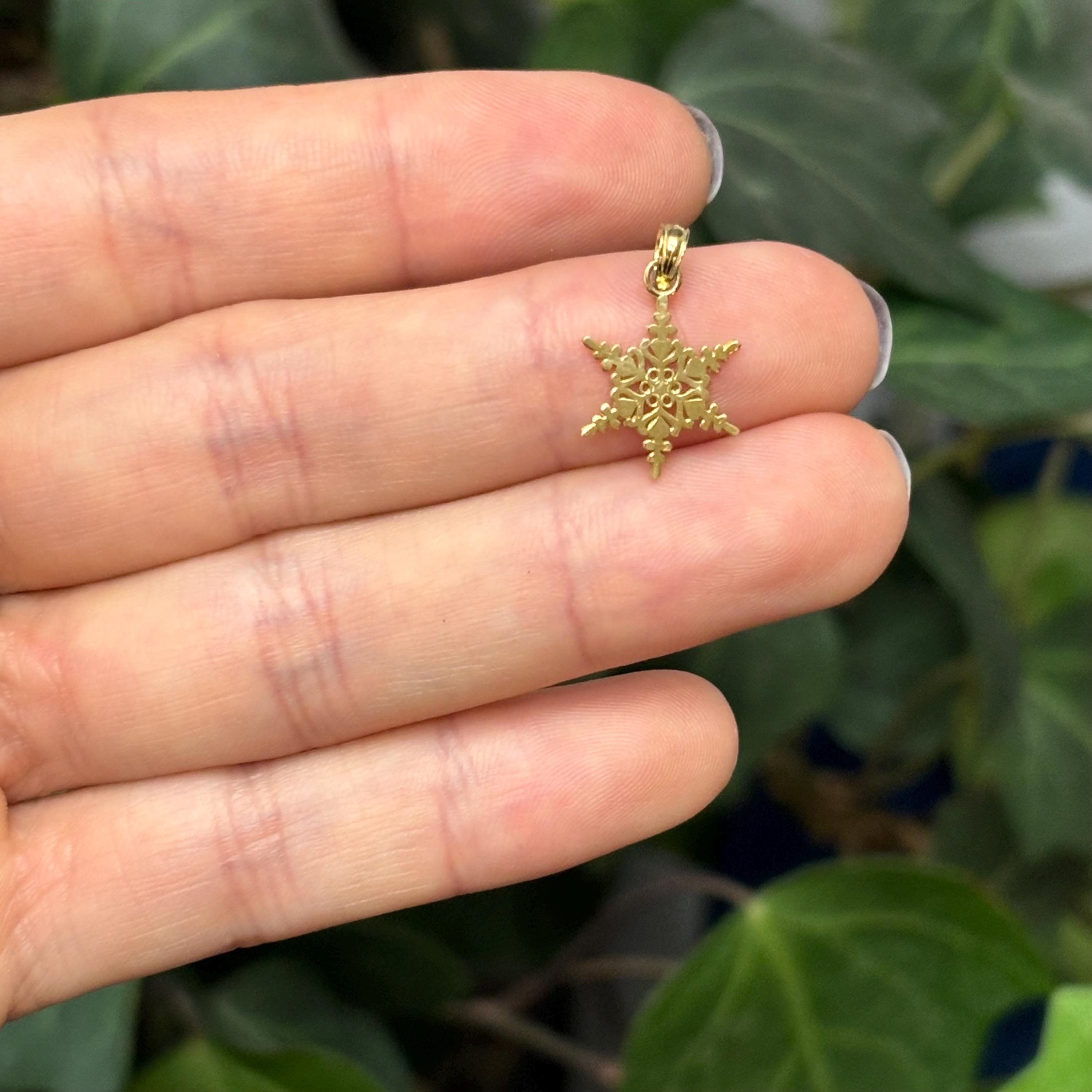 14K Yellow Gold Bezel Snowflake Charm Pendant Small Size
