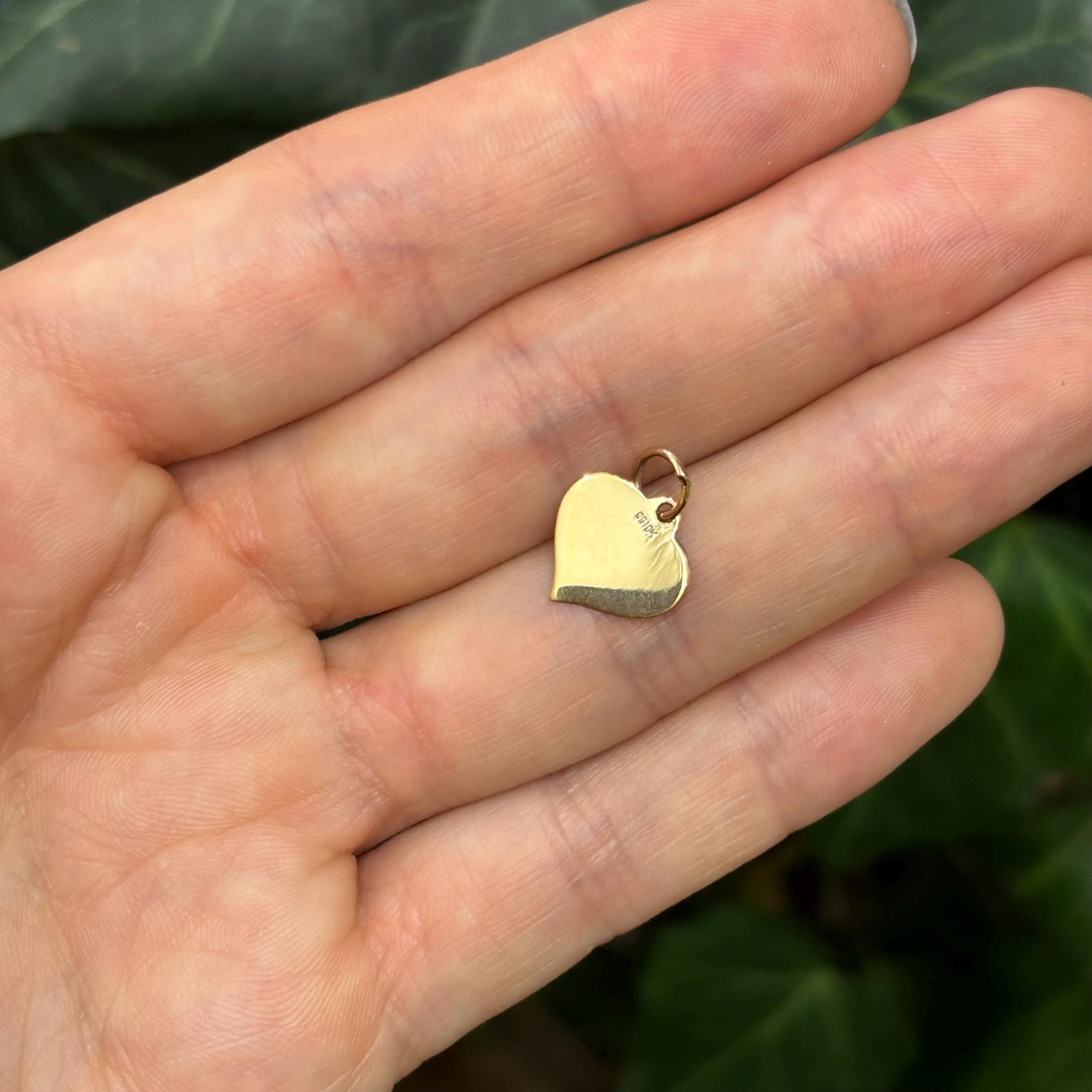 10K Gold Heart Flat Engraveable Design Detailed Charm Pendant Small Mini