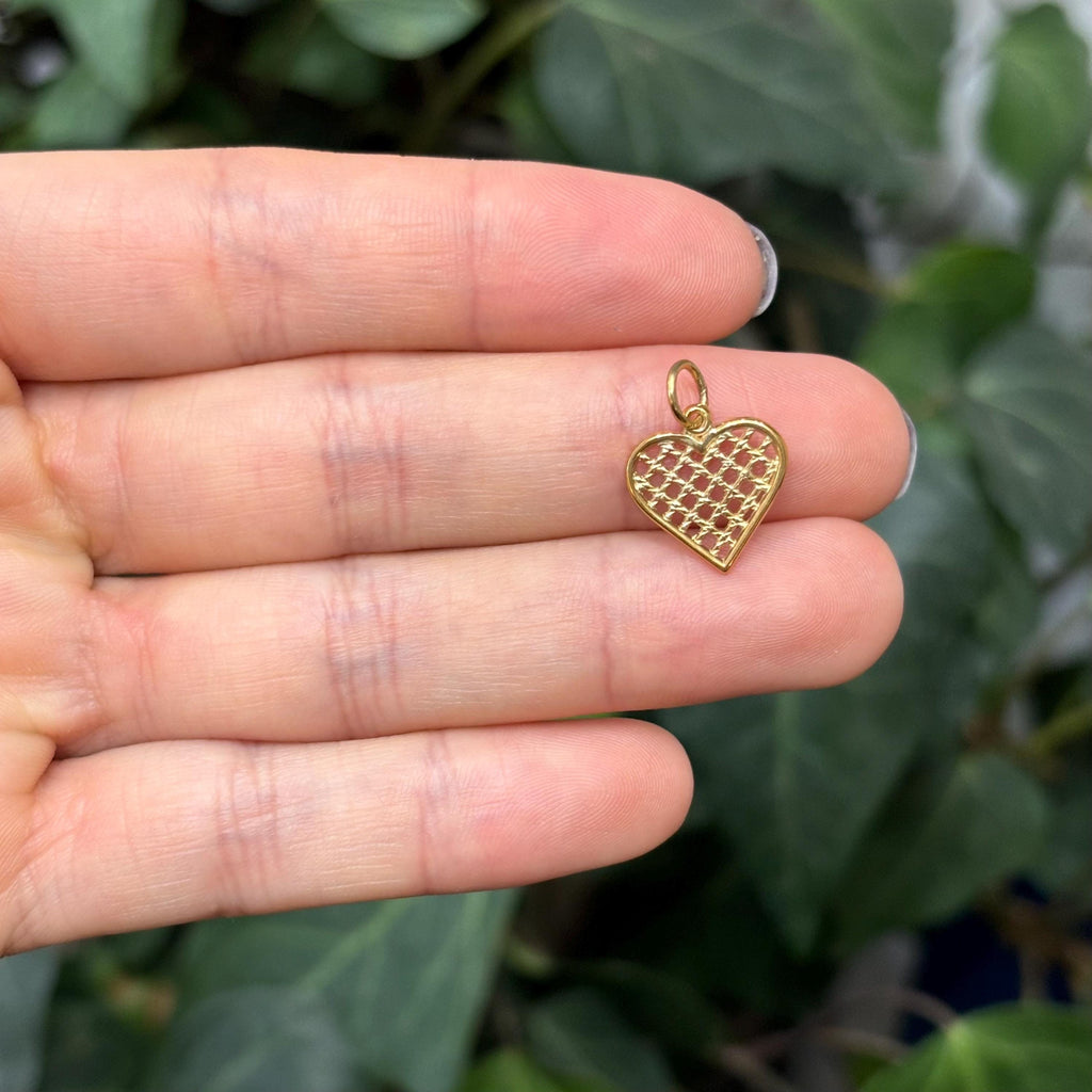 10K Yellow Gold Heart Basketweave Design Detailed Charm Pendant Small