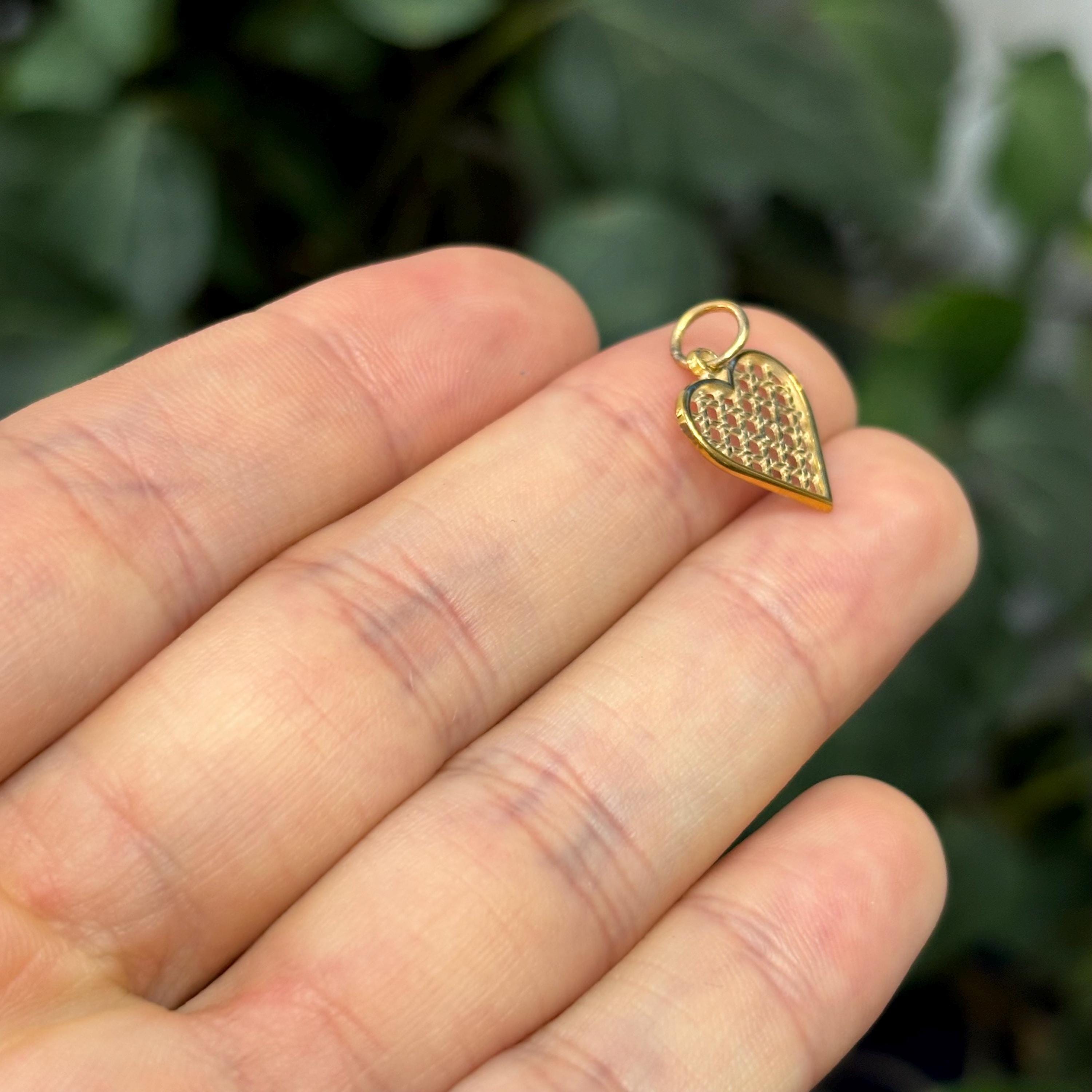 10K Yellow Gold Heart Basketweave Design Detailed Charm Pendant Small