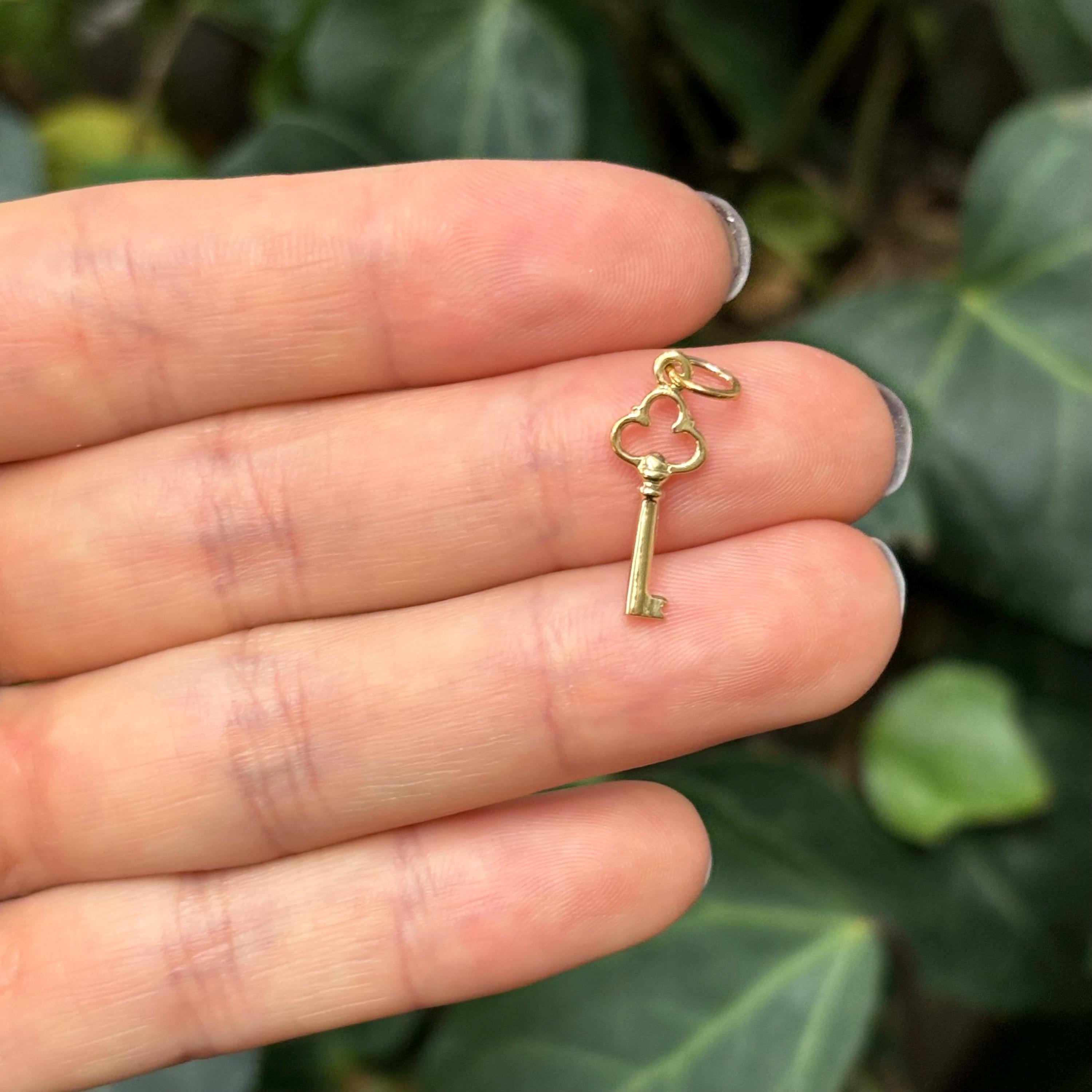 10K Gold Heart Key Charm Pendant Small