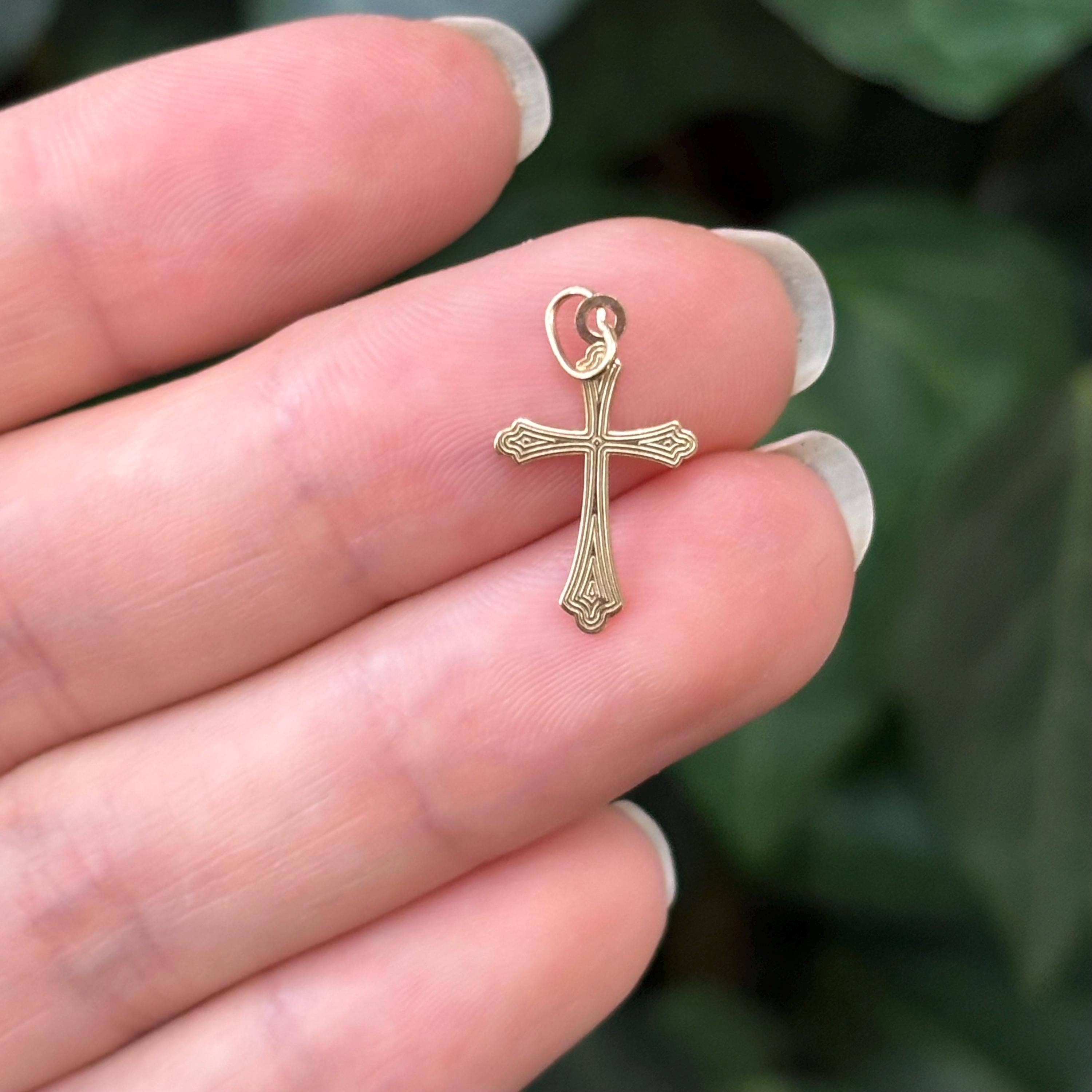 14k Gold Textured Swirl Small Cross Charm Pendant