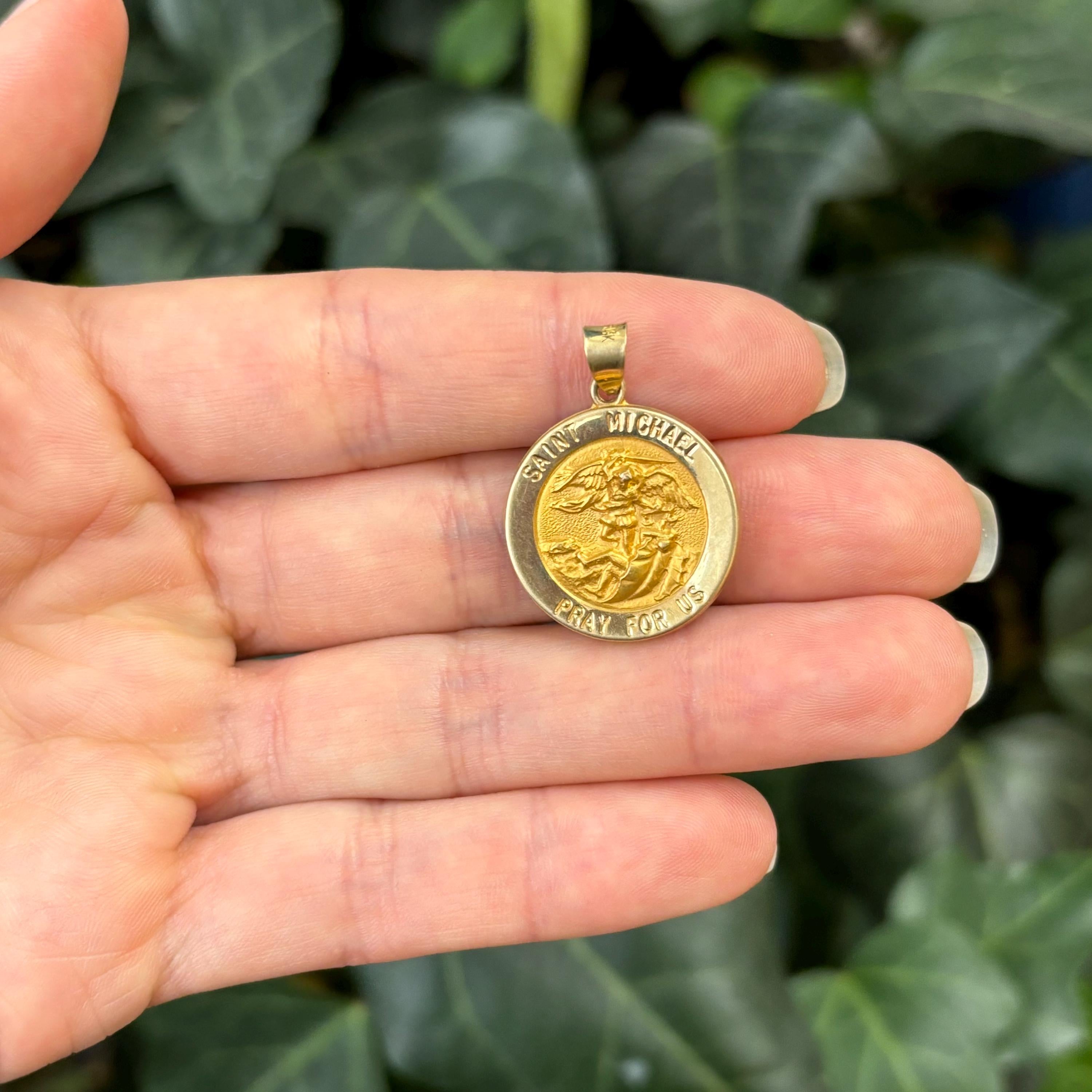14k Gold St Michael Satin Medal Pendant Hollow 22mm