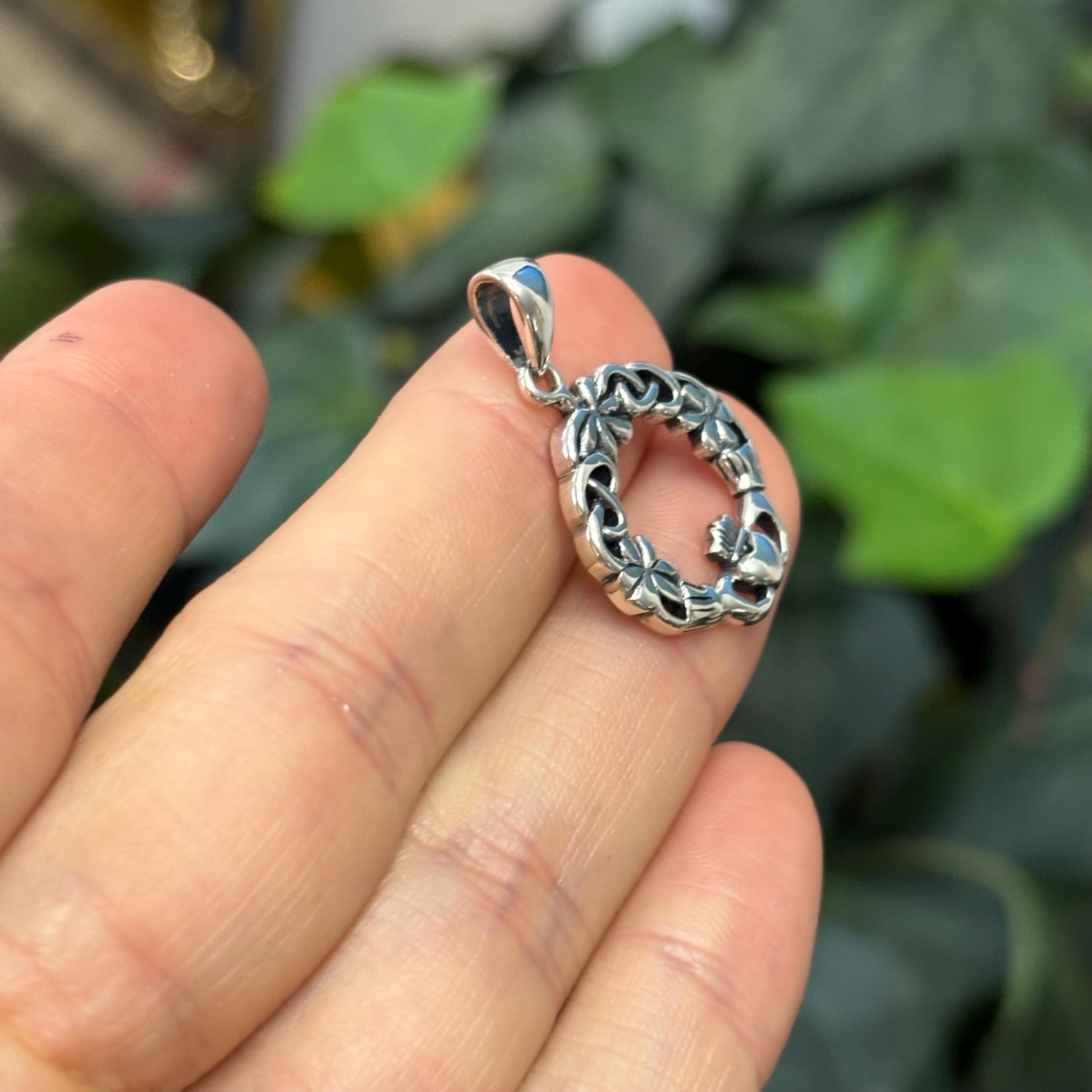 Sterling Silver Celtic Claddagh Clover  Circle Charm Pendant 20mm