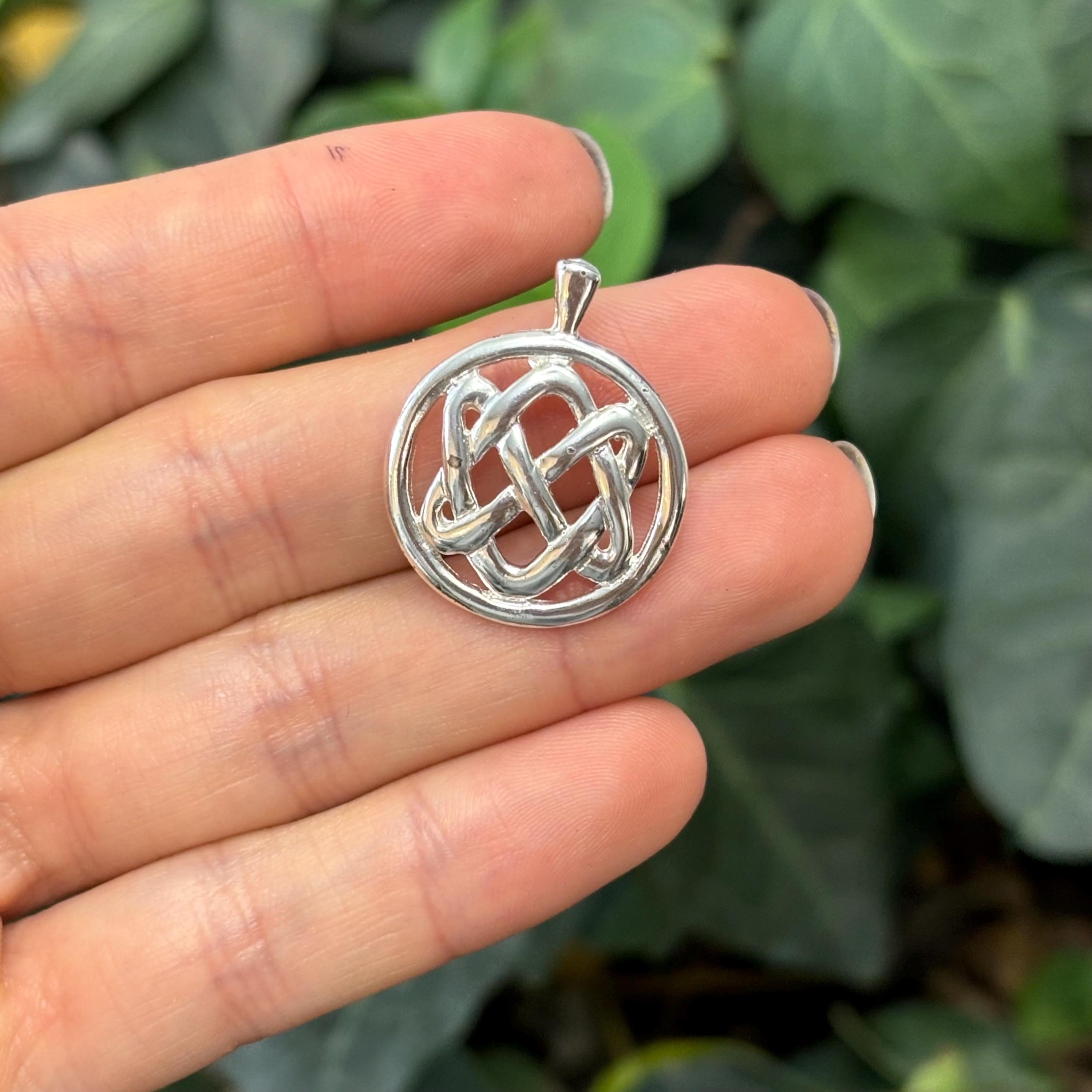 Sterling Silver Celtic Knot Circle Pendant