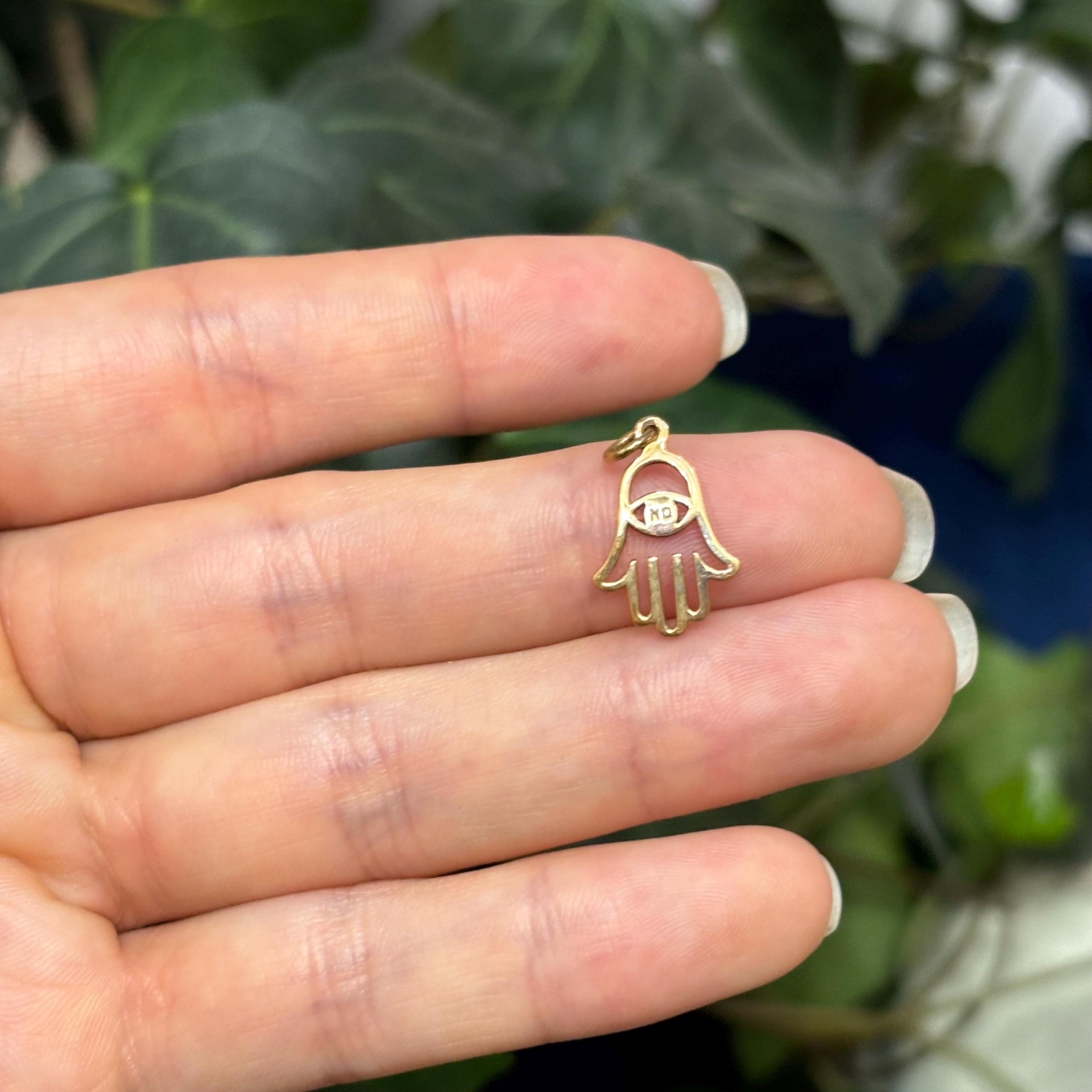 Bronze Hamsa Evil Eye Detailed Pendant Small