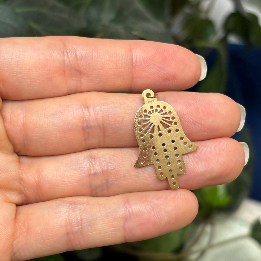 14K Yellow Gold Hamsa Chamseh Detailed Filigree Pendant