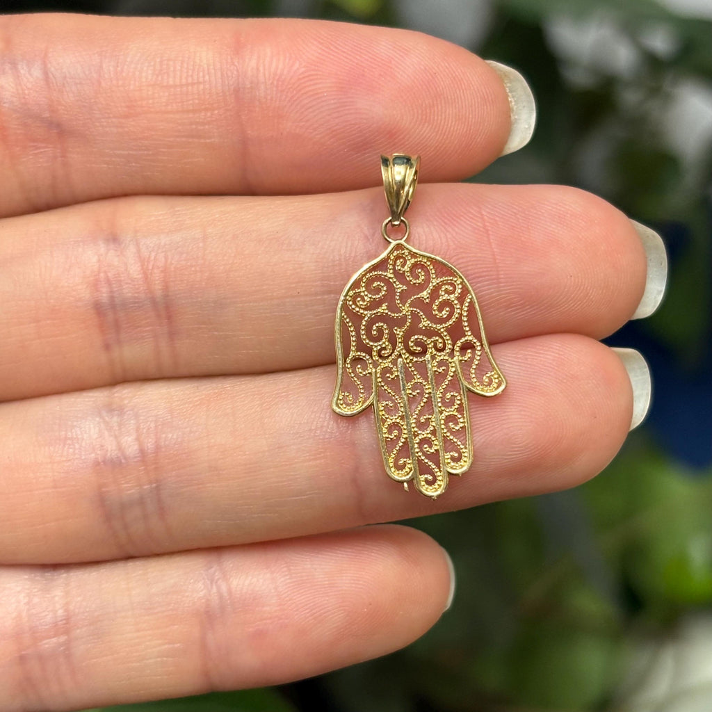 14K Yellow Gold Hamsa Chamseh Detailed Filigree Pendant