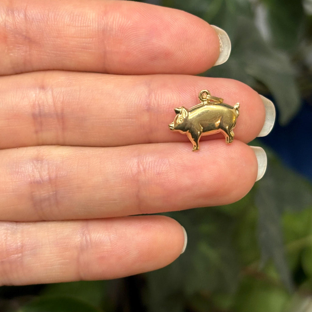 14K Yellow Gold Puffed Pig Hog Detailed Charm Pendant