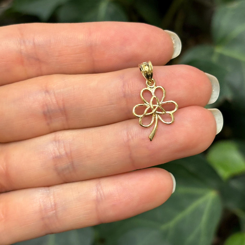 14K Yellow Gold Irish 3 Leaf Clover Shamrock Trinity Design Detailed Charm Pendant