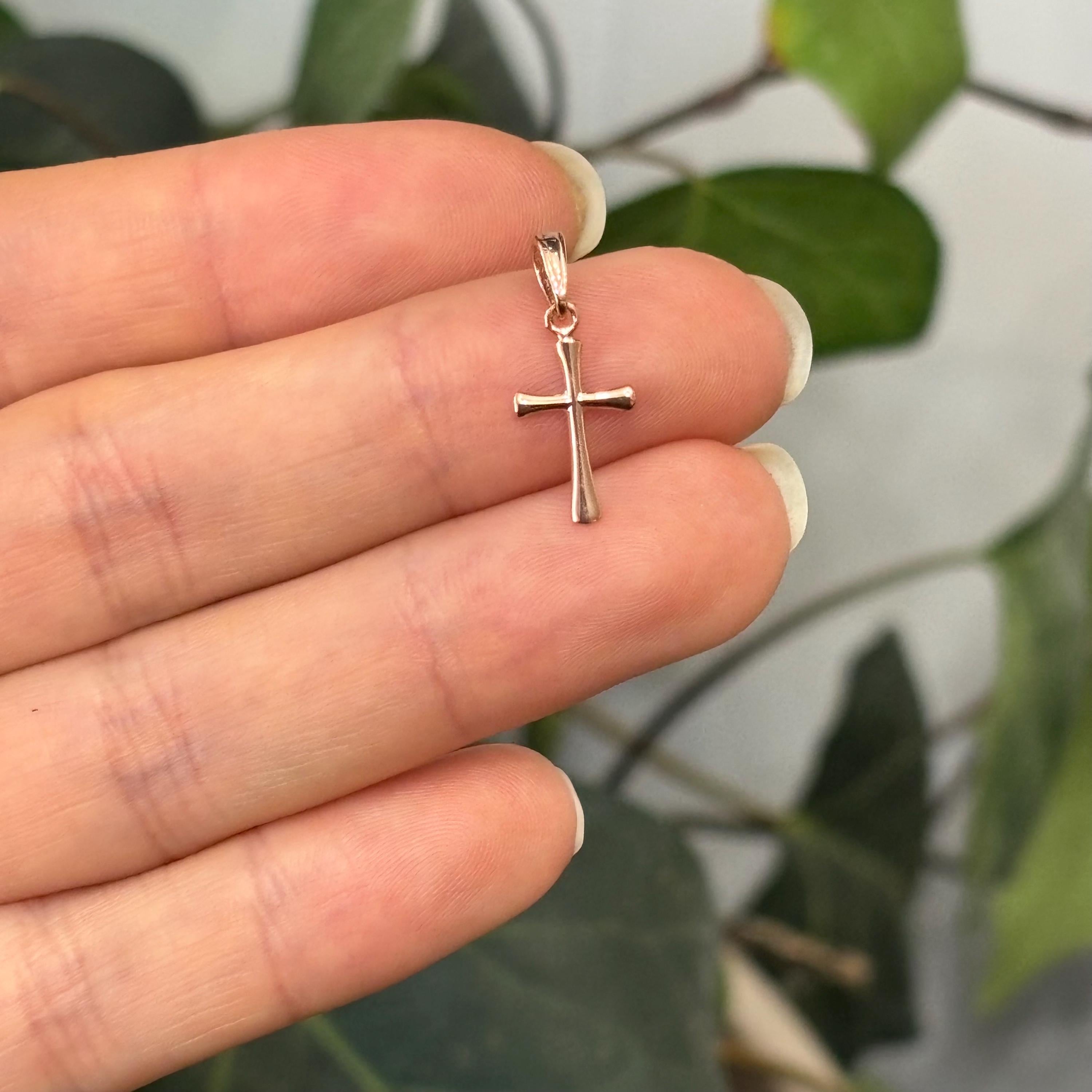 10k Rose Gold Rounded Edge Cross Charm Pendant