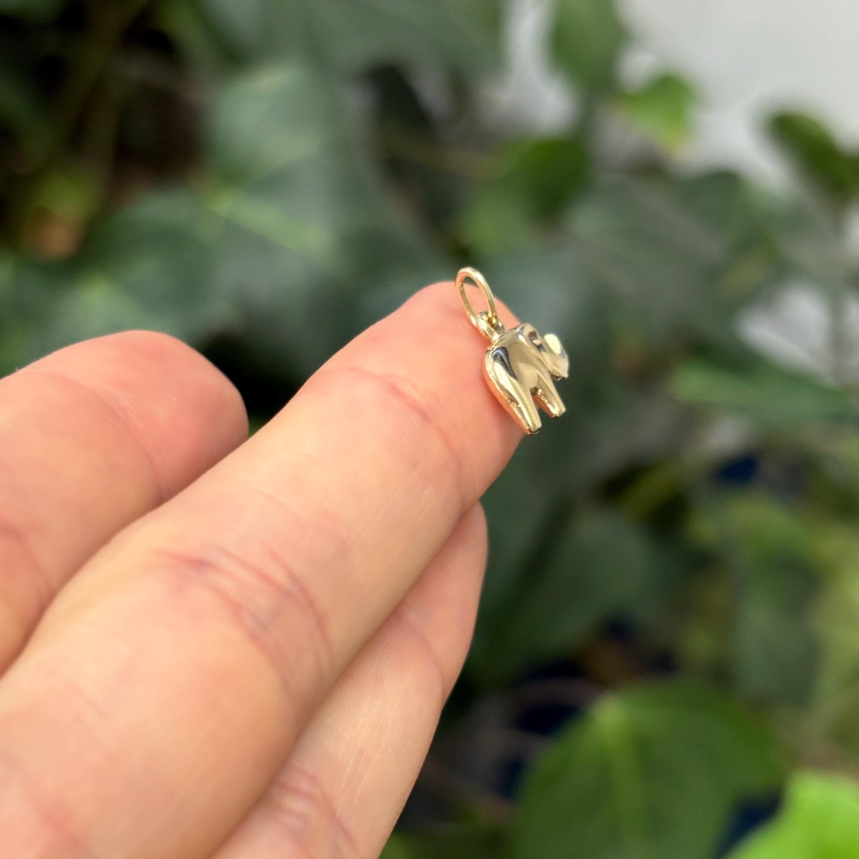 10K Yellow Gold Elephant Detailed Good Luck Charm Pendant