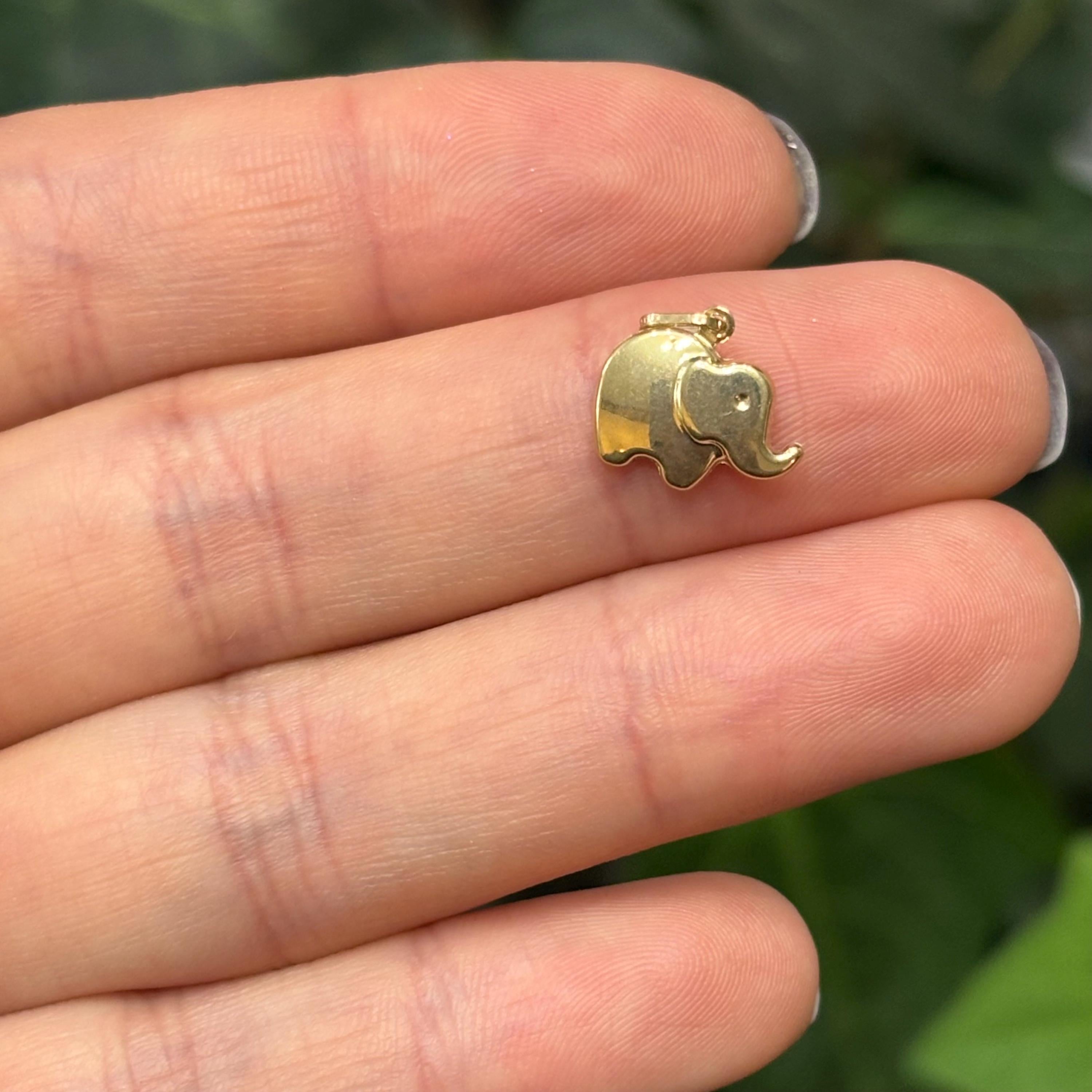 14K Yellow Gold Elephant Detailed Good Luck Charm Pendant