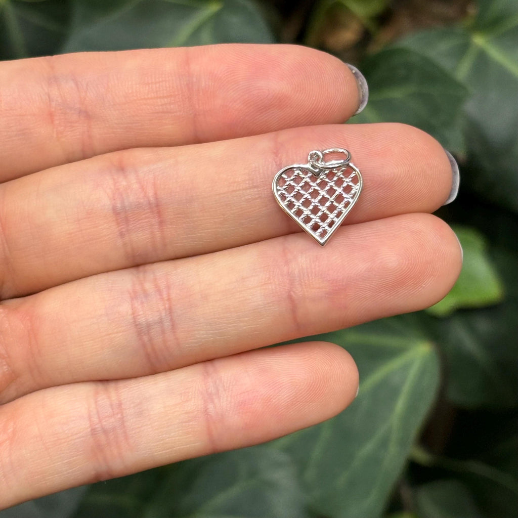 10K White Gold Heart Basketweave Design Detailed Charm Pendant Small