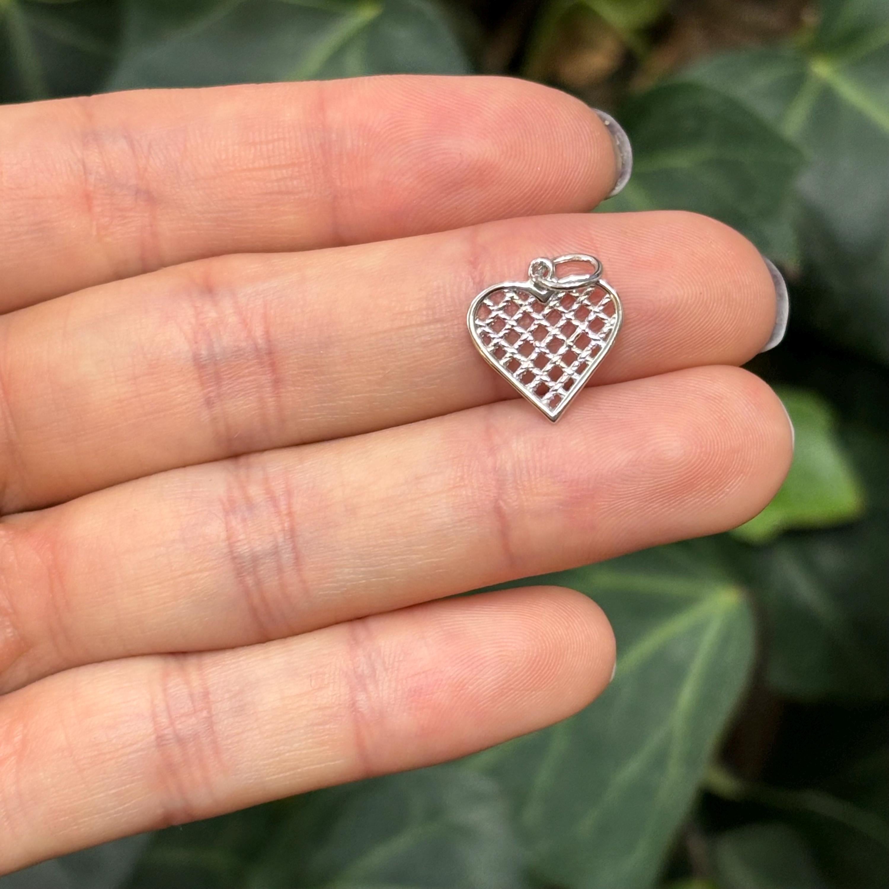10K White Gold Heart Basketweave Design Detailed Charm Pendant Small