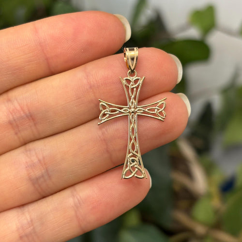 10k Gold Celtic Knot Trinity Cross Pendant 29mm