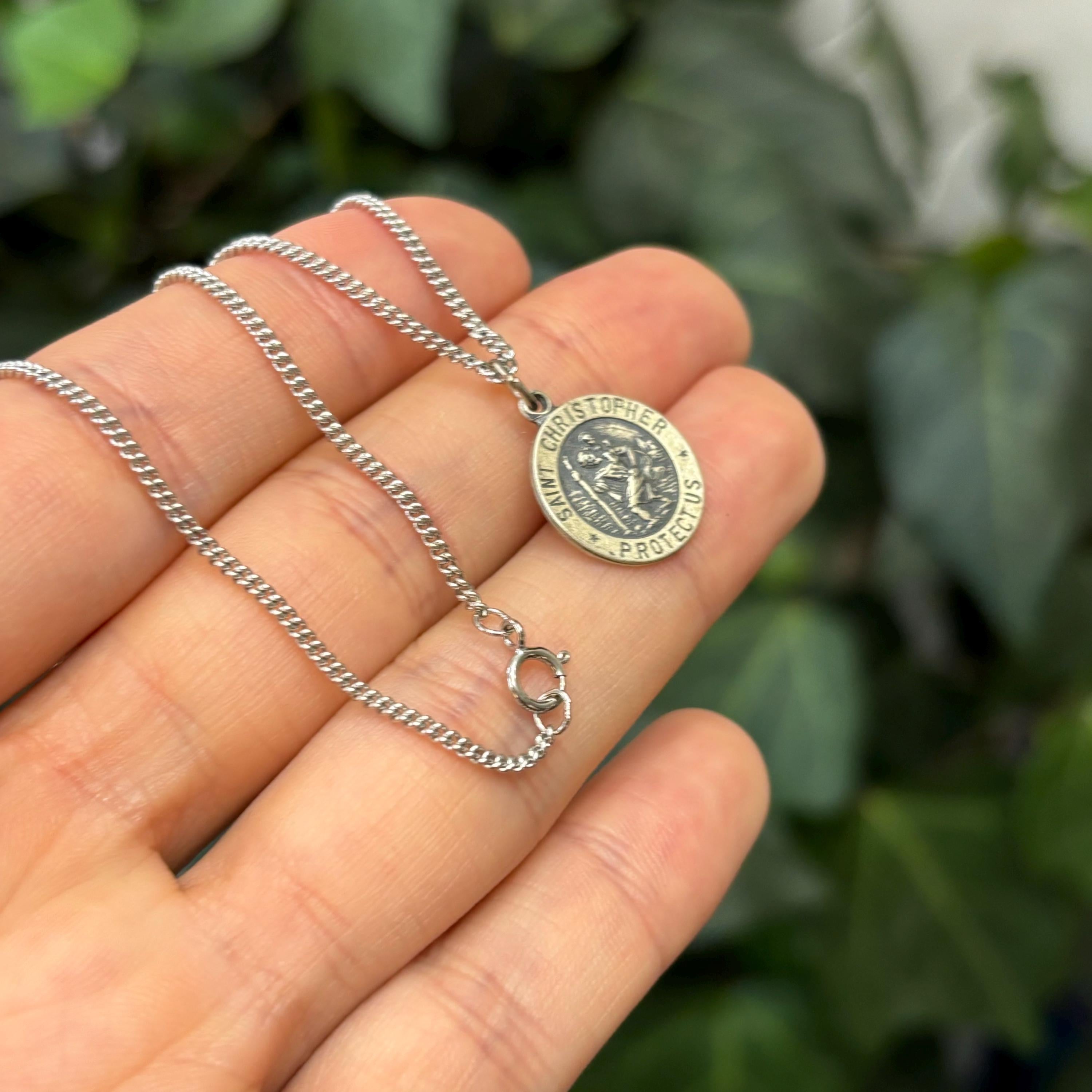 Sterling Silver St Christopher Round Medal Pendant Necklace 15mm